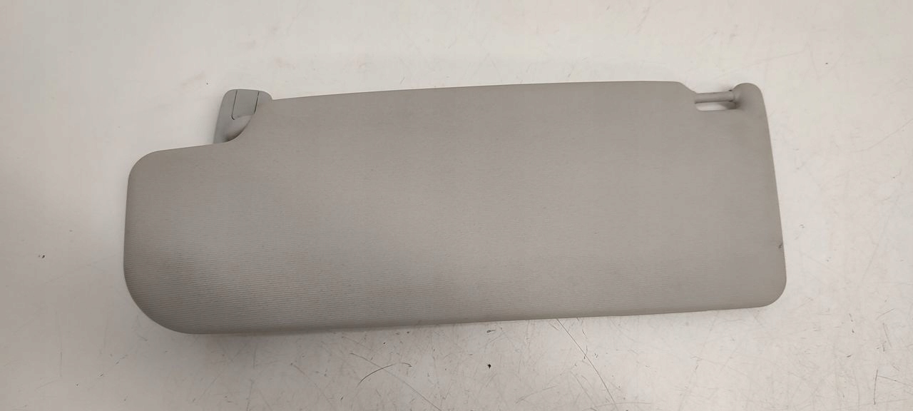visor przeciwsloneczny right VW Golf V 1,6 8V