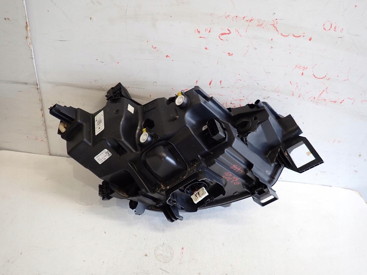light front front left VW ID3 2020- FULL LED 10B941005C