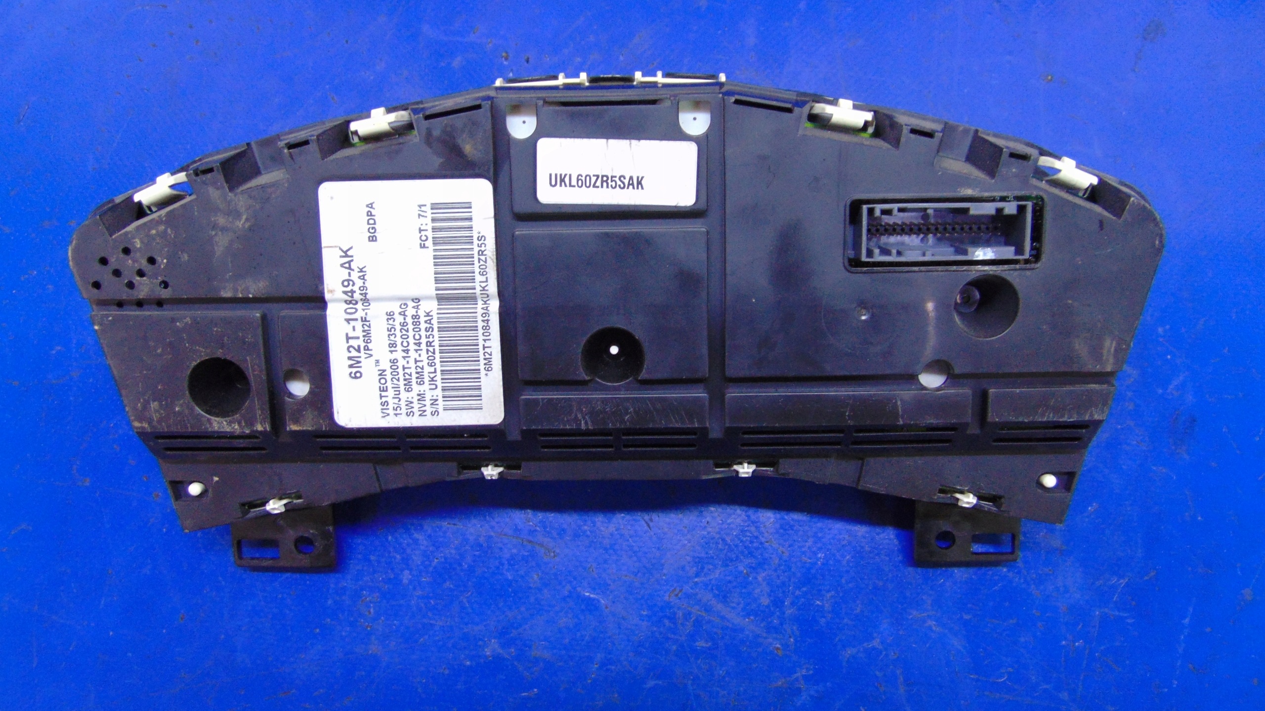 budíky budiky 2.0 16V FORD S-MAX a 06-14 rok