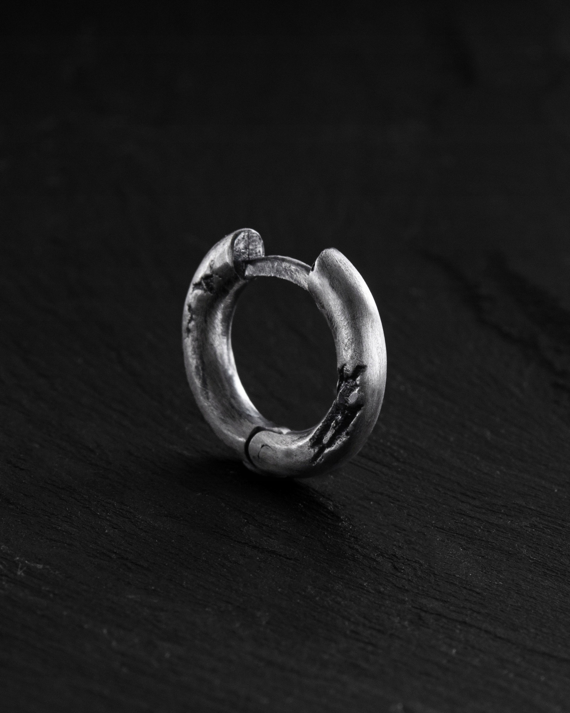 Stříbrná náušnice kolečko Klettur (mini)