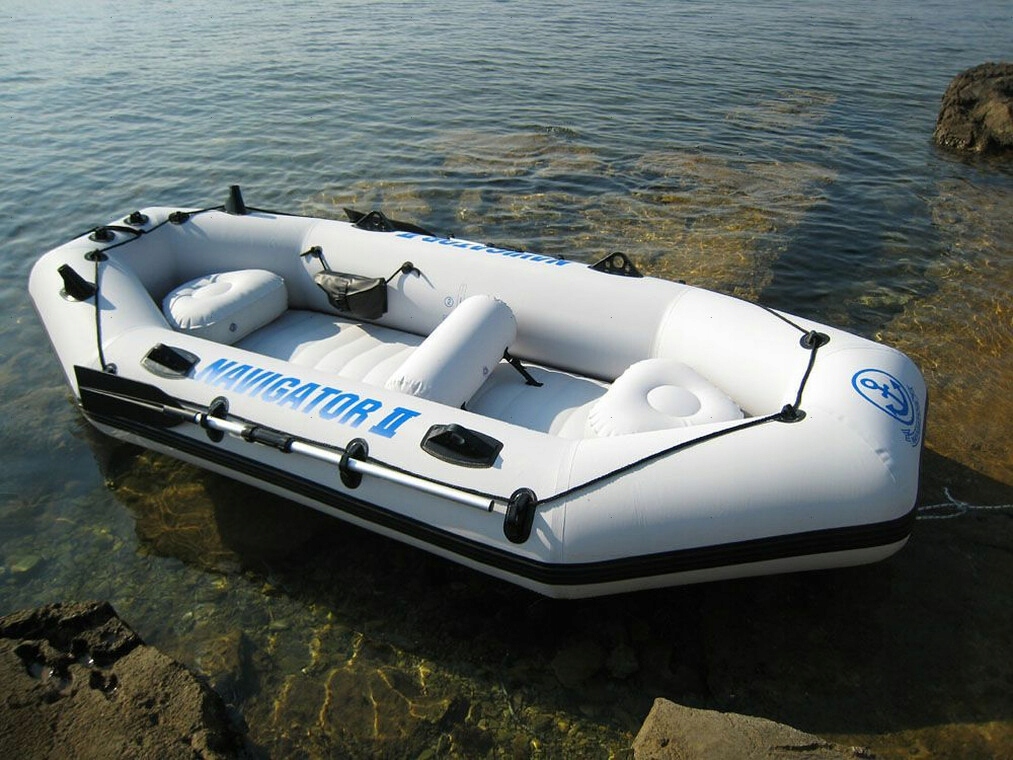 VIAMARE NAVIGATOR II - PONTON Liczba osób 4