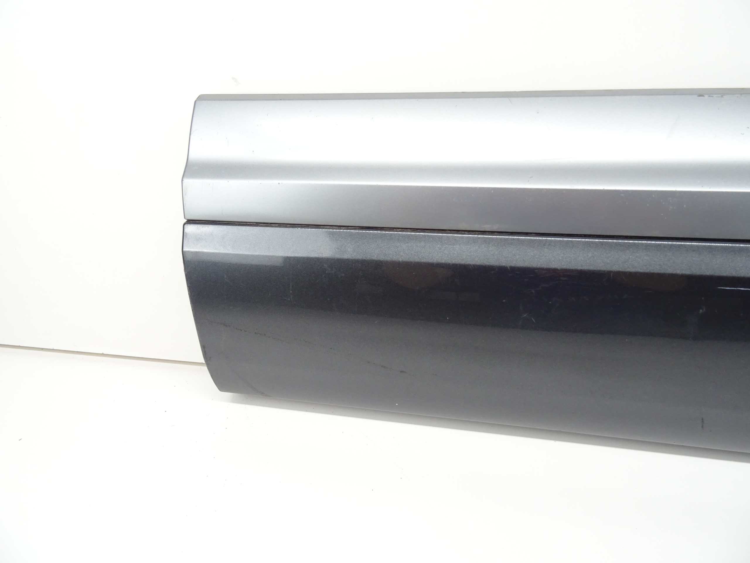 AUDI Q7 4M0 moulding door left rear part S-LINE