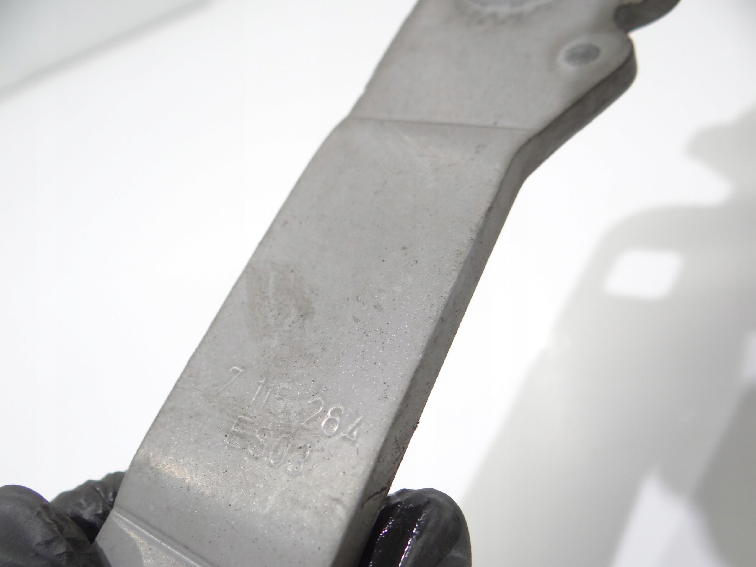 hinge bonnets right front BMW E90 7115264 354
