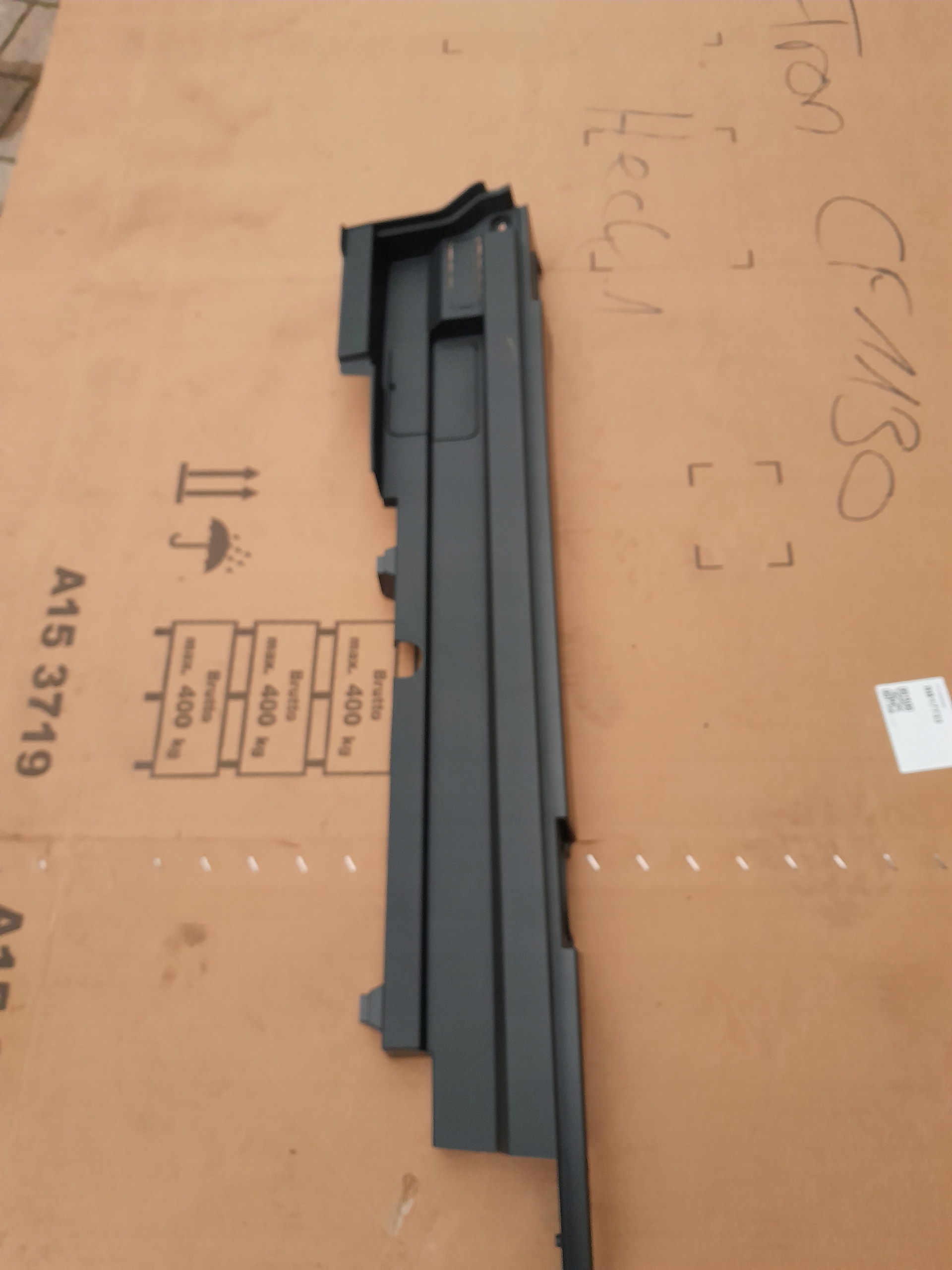 4KE861827A - AUDI E-TRON 55 4K ОБИВКА БАГАЖНИКА