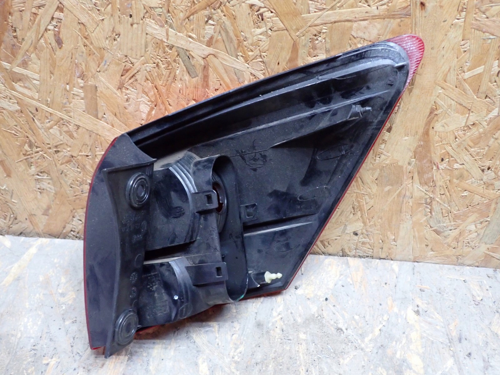 light left rear left rear part NISSAN QASHQAI 1 and J10 2006-2010R 26559JD00A