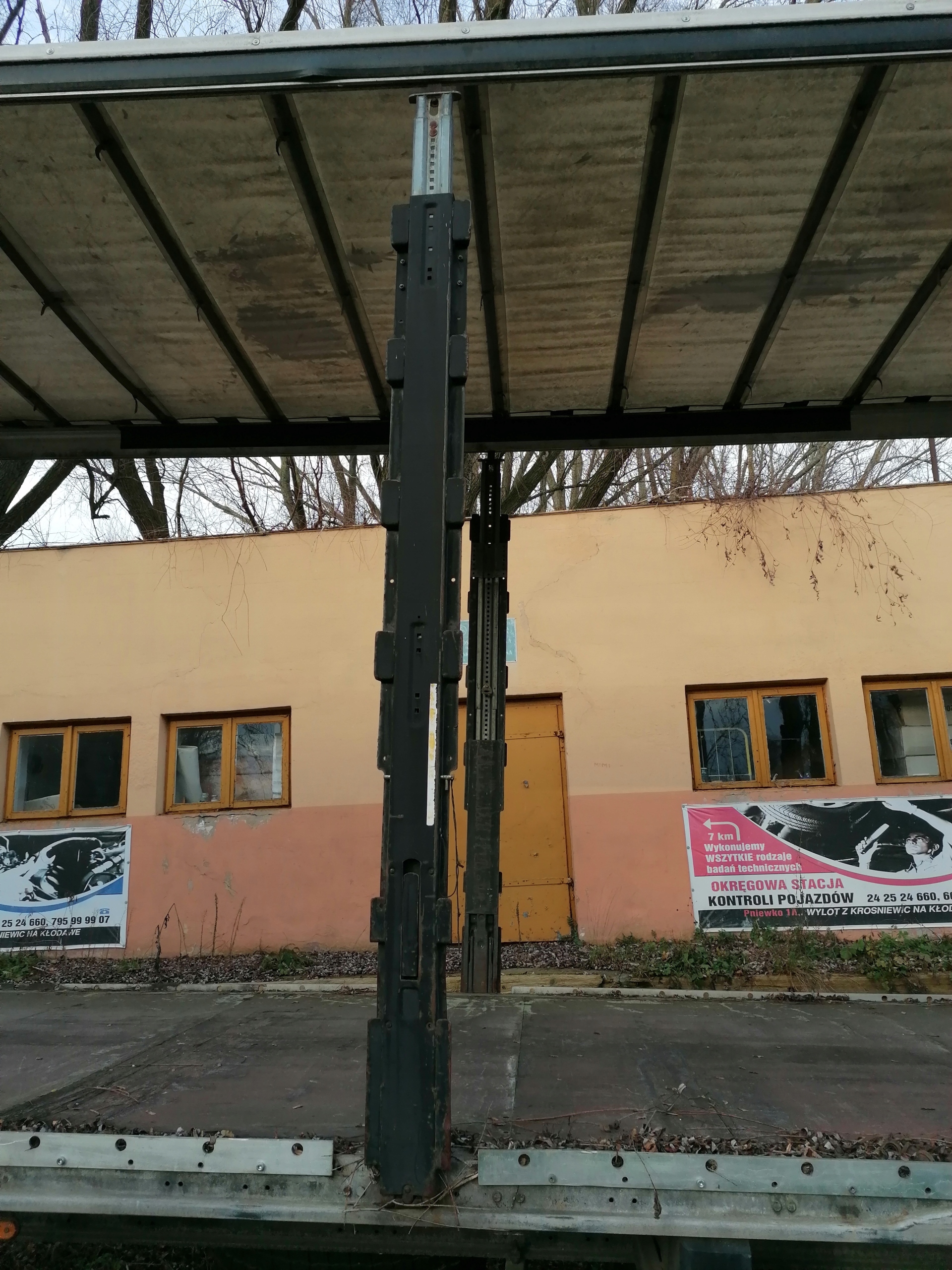 СТОЙКА СТОЙКИ ПОЛУПРИЦЕП SCHMITZ