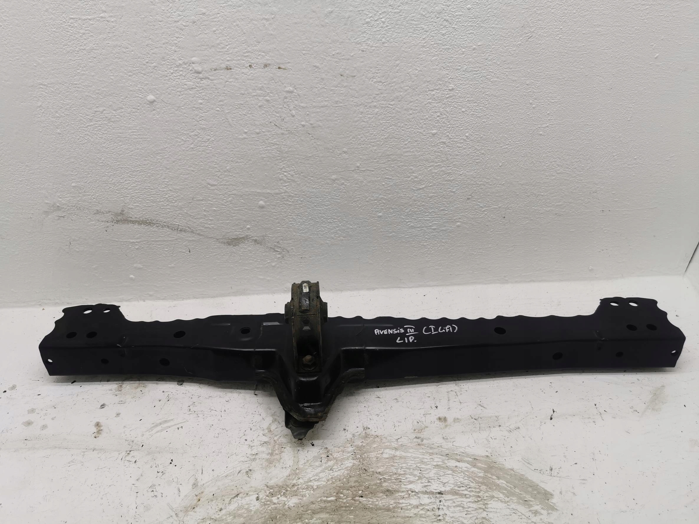 sider wall support TOYOTA AVENSIS III T27