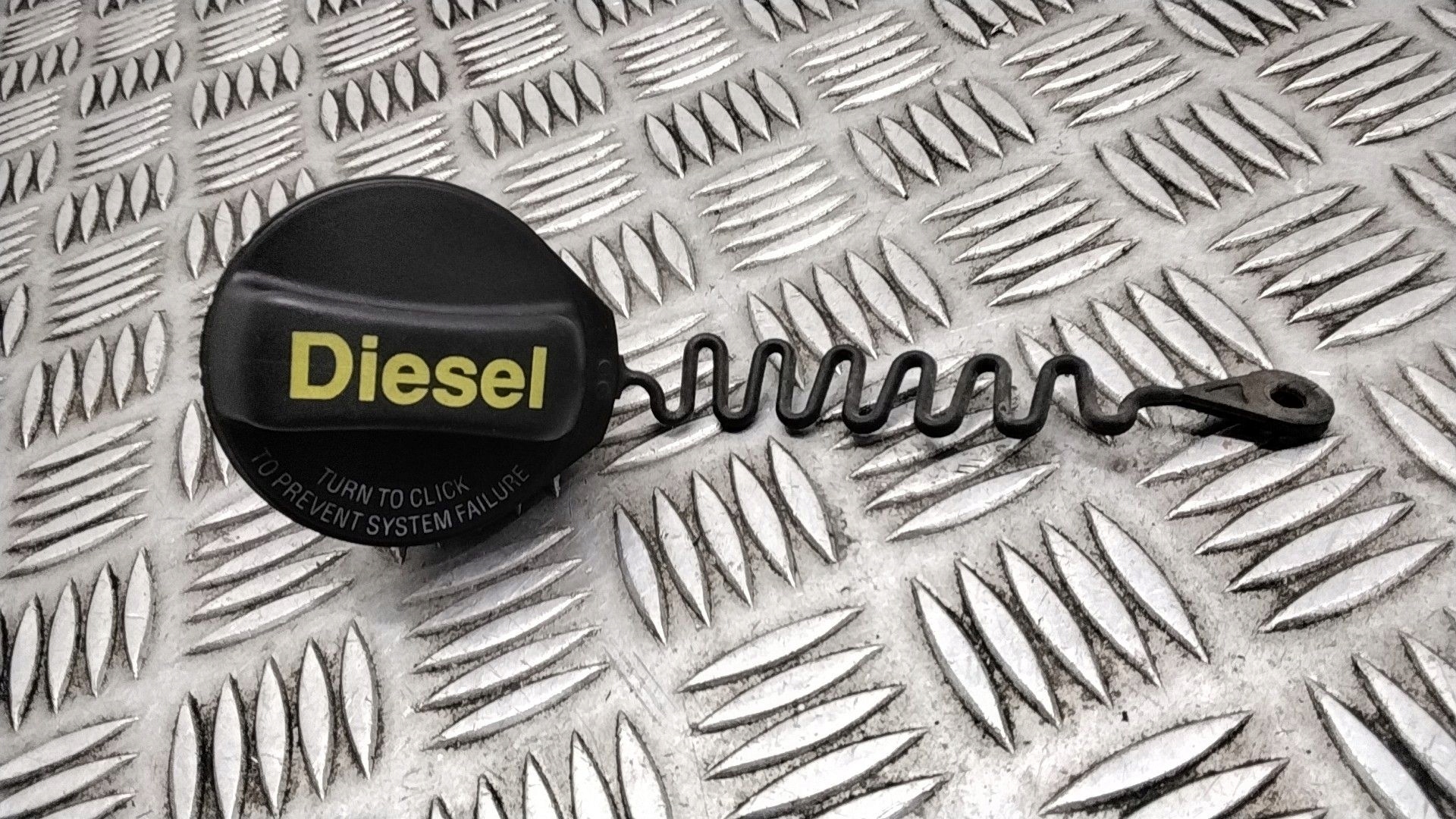 Korek wlewu paliwa Volvo V70