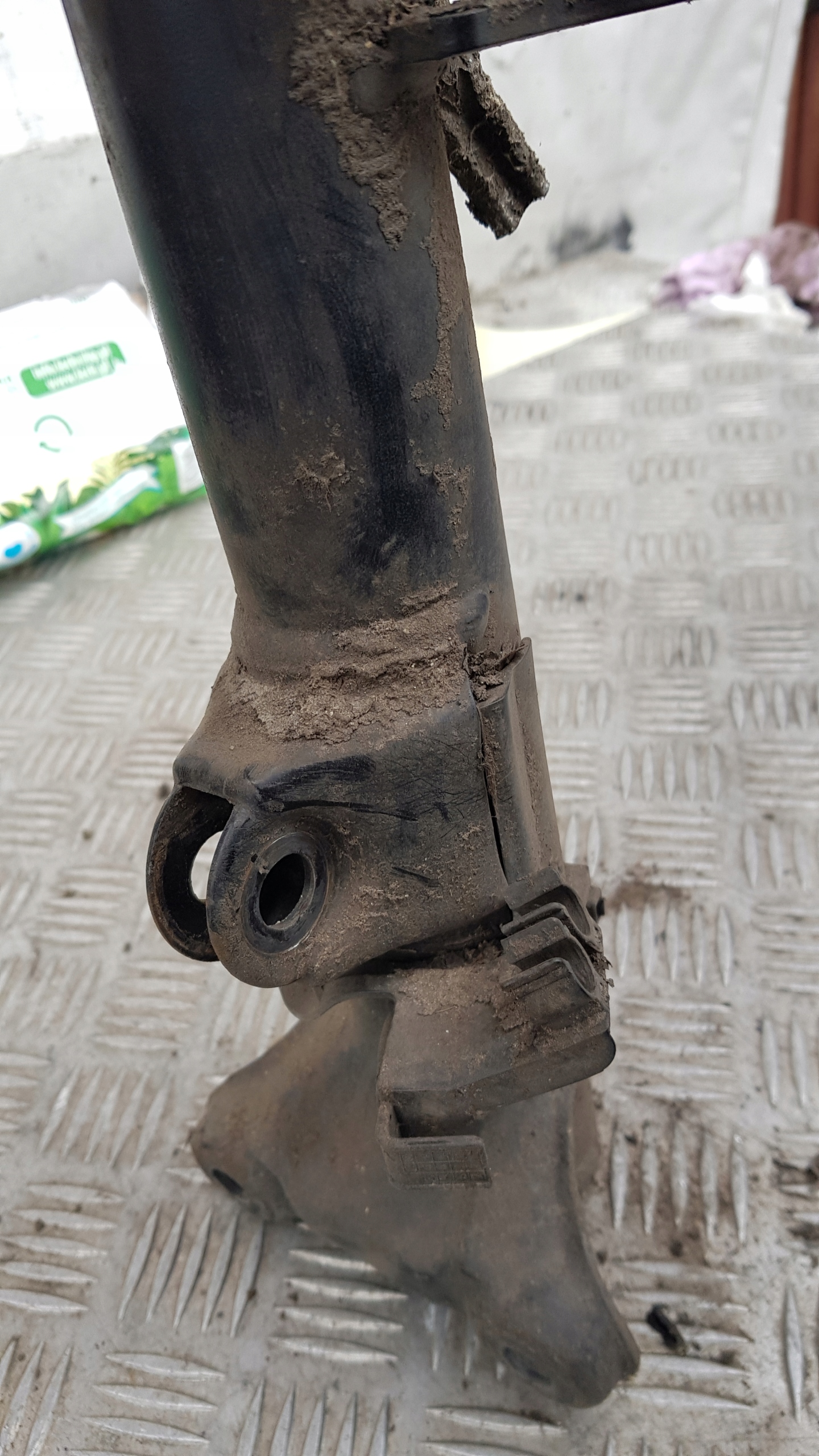 MERCEDES W212 2.2 CDI shock absorber left right front spring