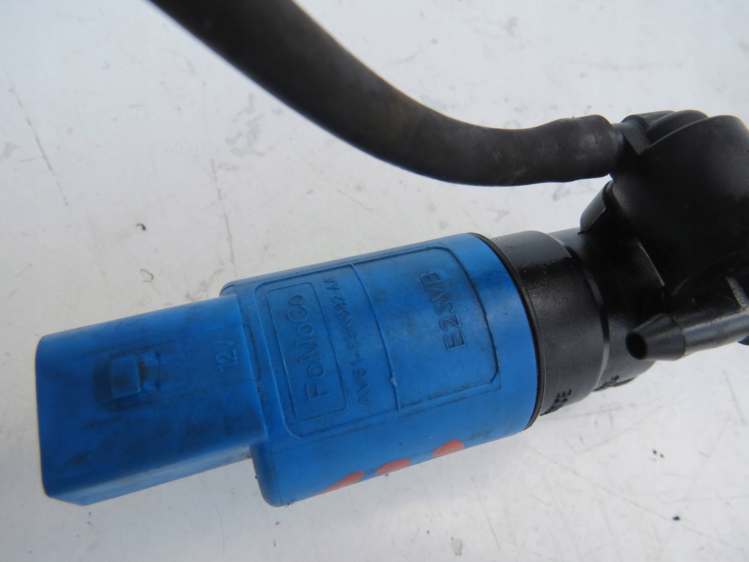 mini motor washers VOLVO S60 II V60 and 2.0D 163KM AV61-13KO82