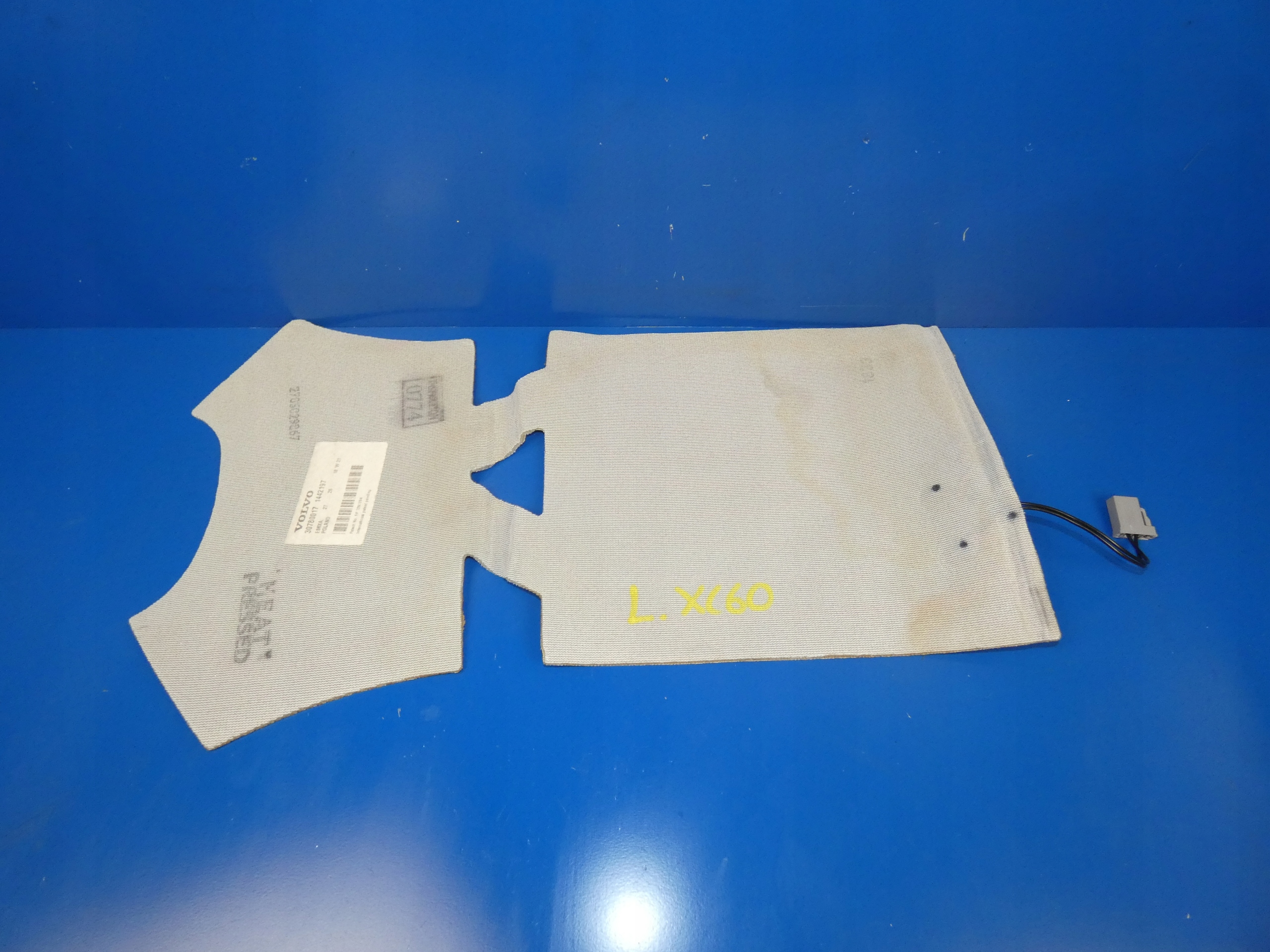 30780017 - VOLVO XC60 ГРЕЛКА ДЛЯ СПИНКИ СИДЕНЬЯ ПРАВАЯ ЛЕВАЯ