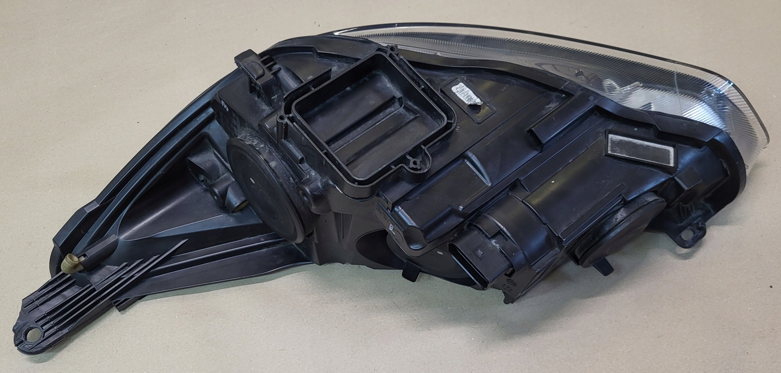 light REFLEKTOR right front FORD FOCUS III MK3 LIFT ORYG. EUROPA complete