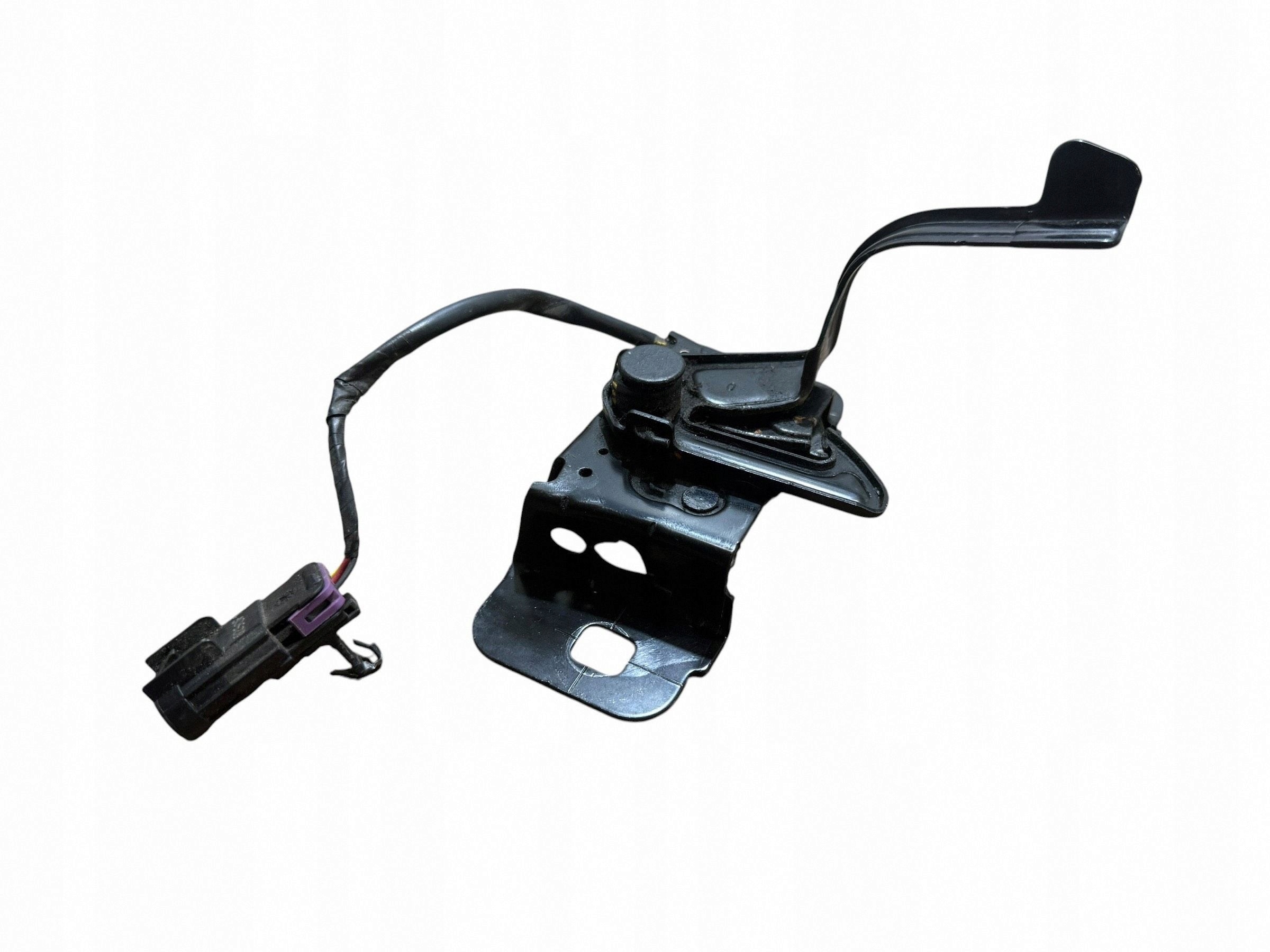 lock rygiel bonnets sensor Opel Astra K 39065983