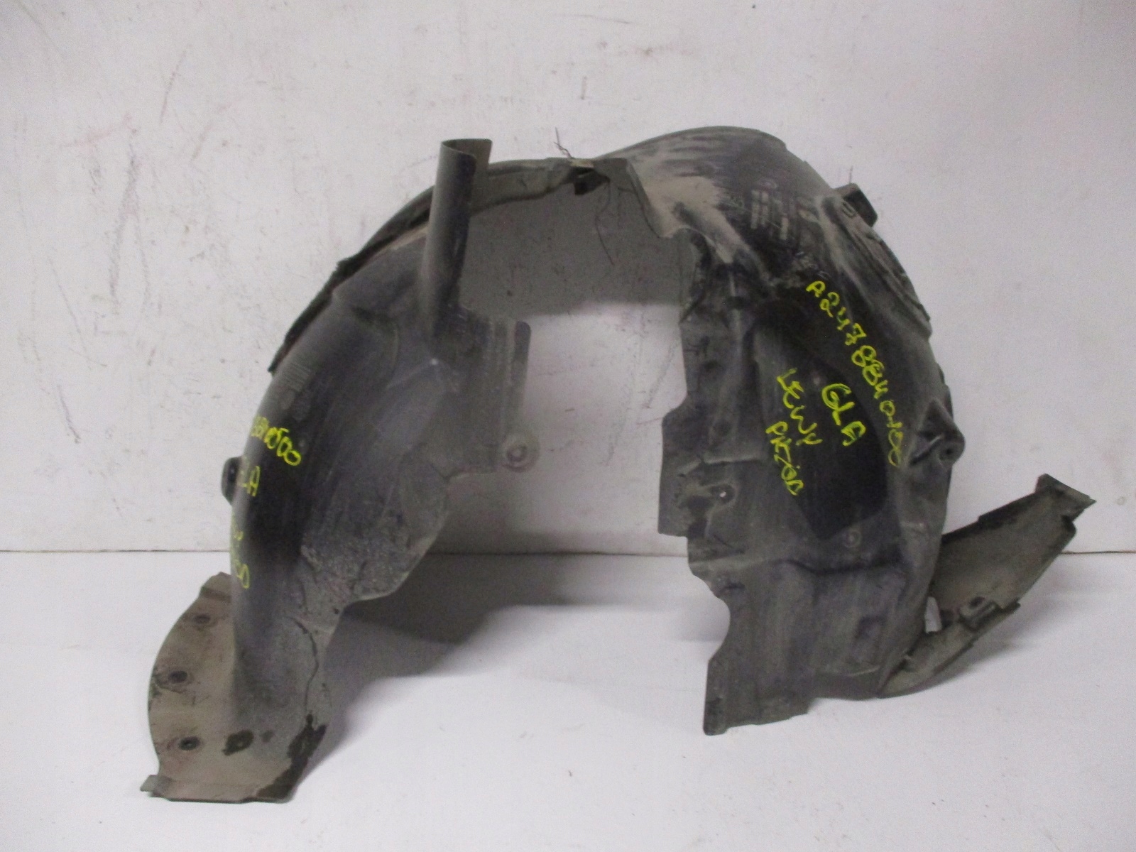 mudguard MERCEDES GLA 2478840100 2478840200 right left