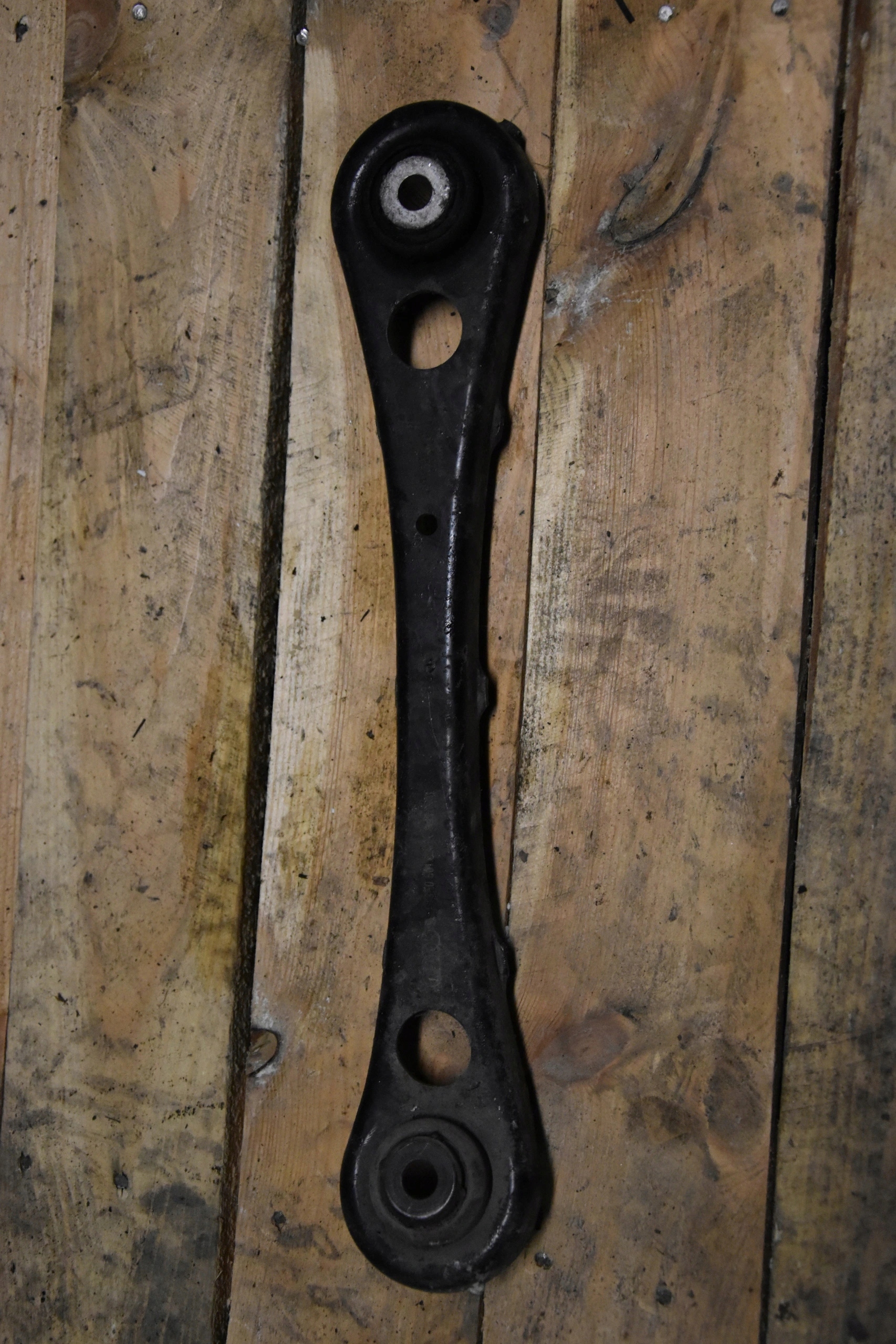 braccetto AUDI A4 A6 8E0501529K