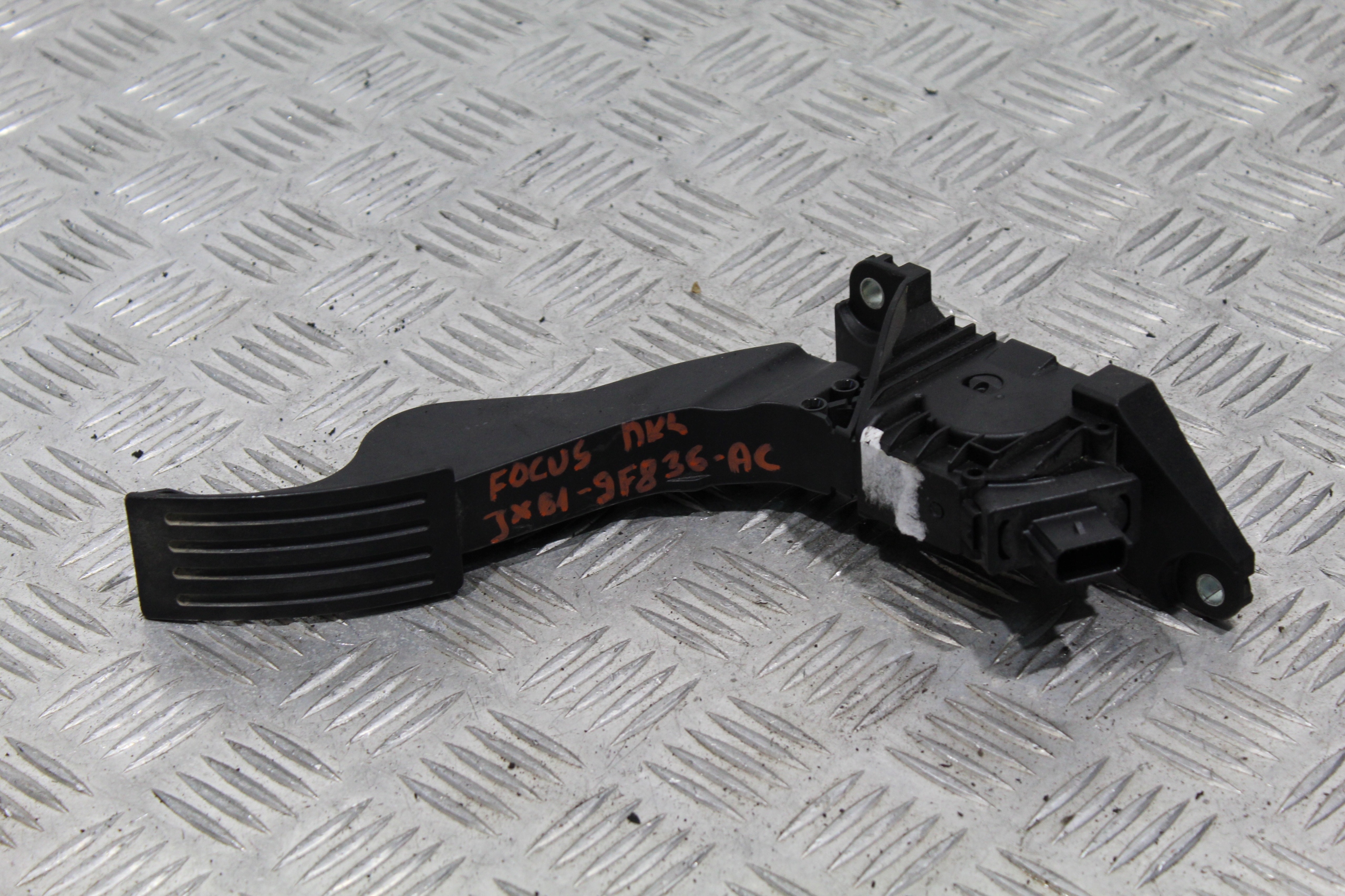 accelerator pedal FORD FOCUS MK4 VIGNALE JX61-9F836-AC