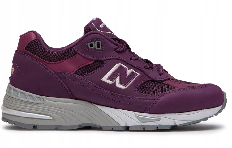 Dámské sportovní boty módní a pohodlné New Balance 991 vel. 35