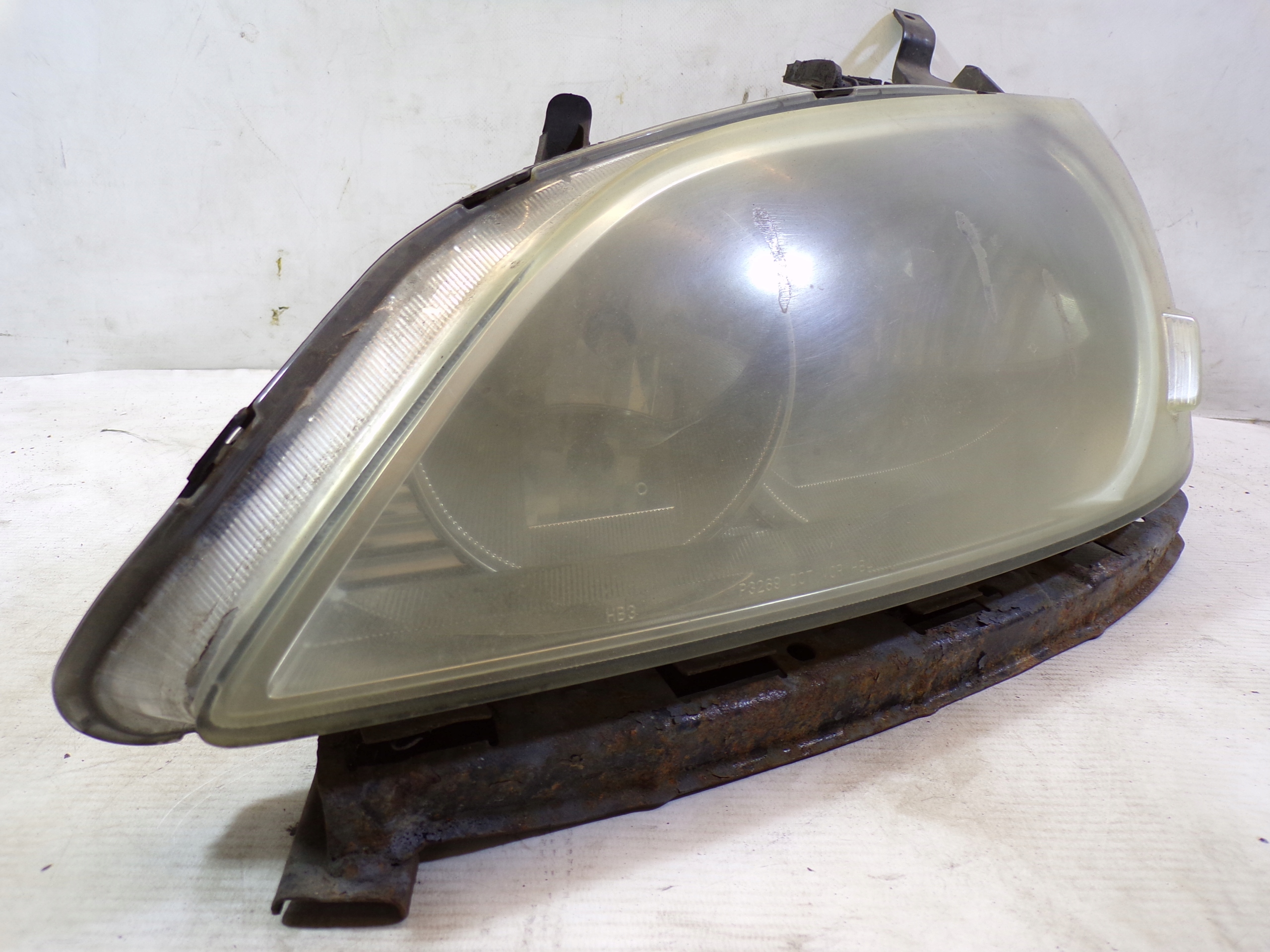 light front front left HONDA CIVIC 7 VII LIFT sedan (2)