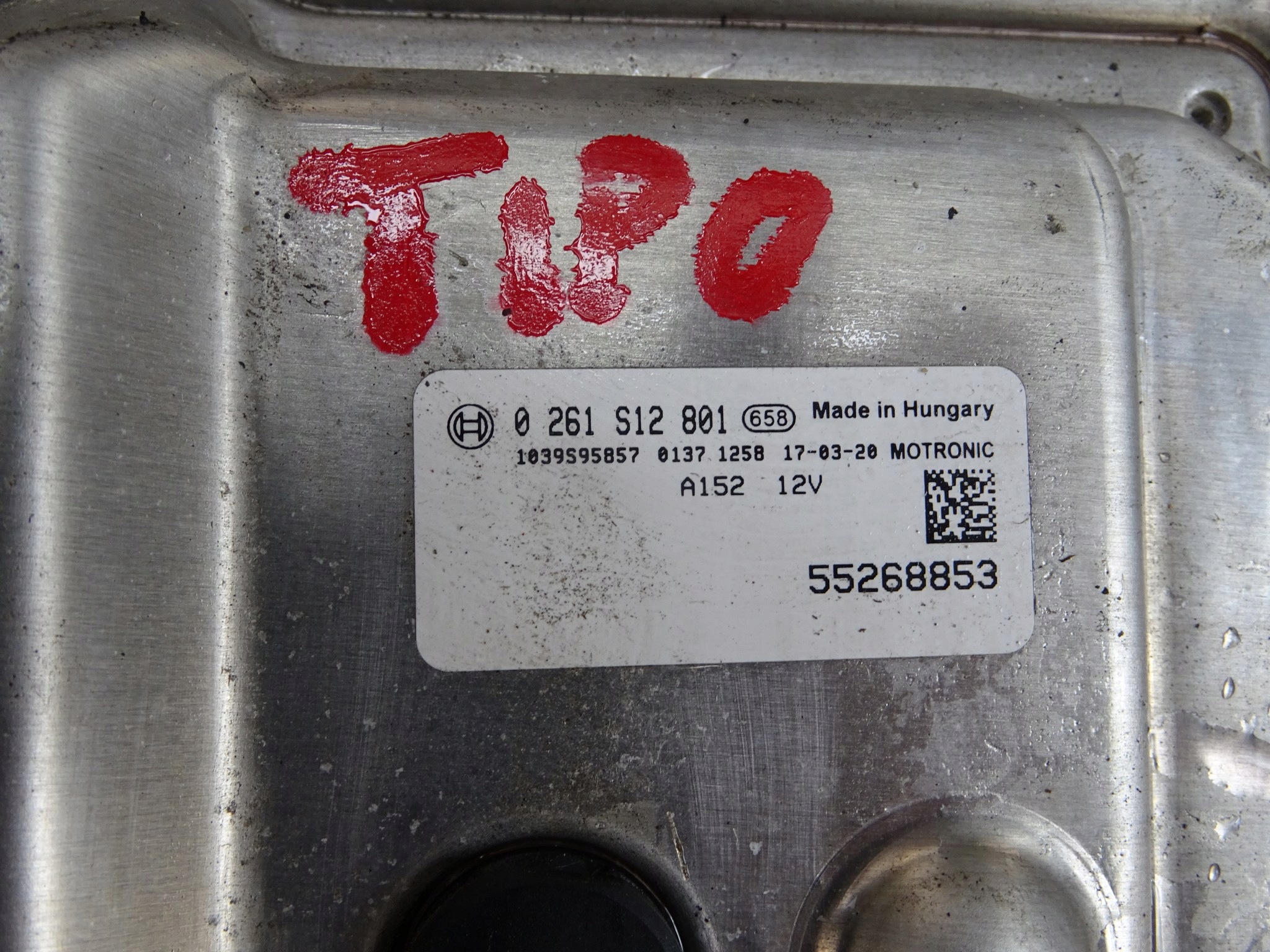 FIAT TIPO II computer control unit of the engine 0261S12801 1.4 16V