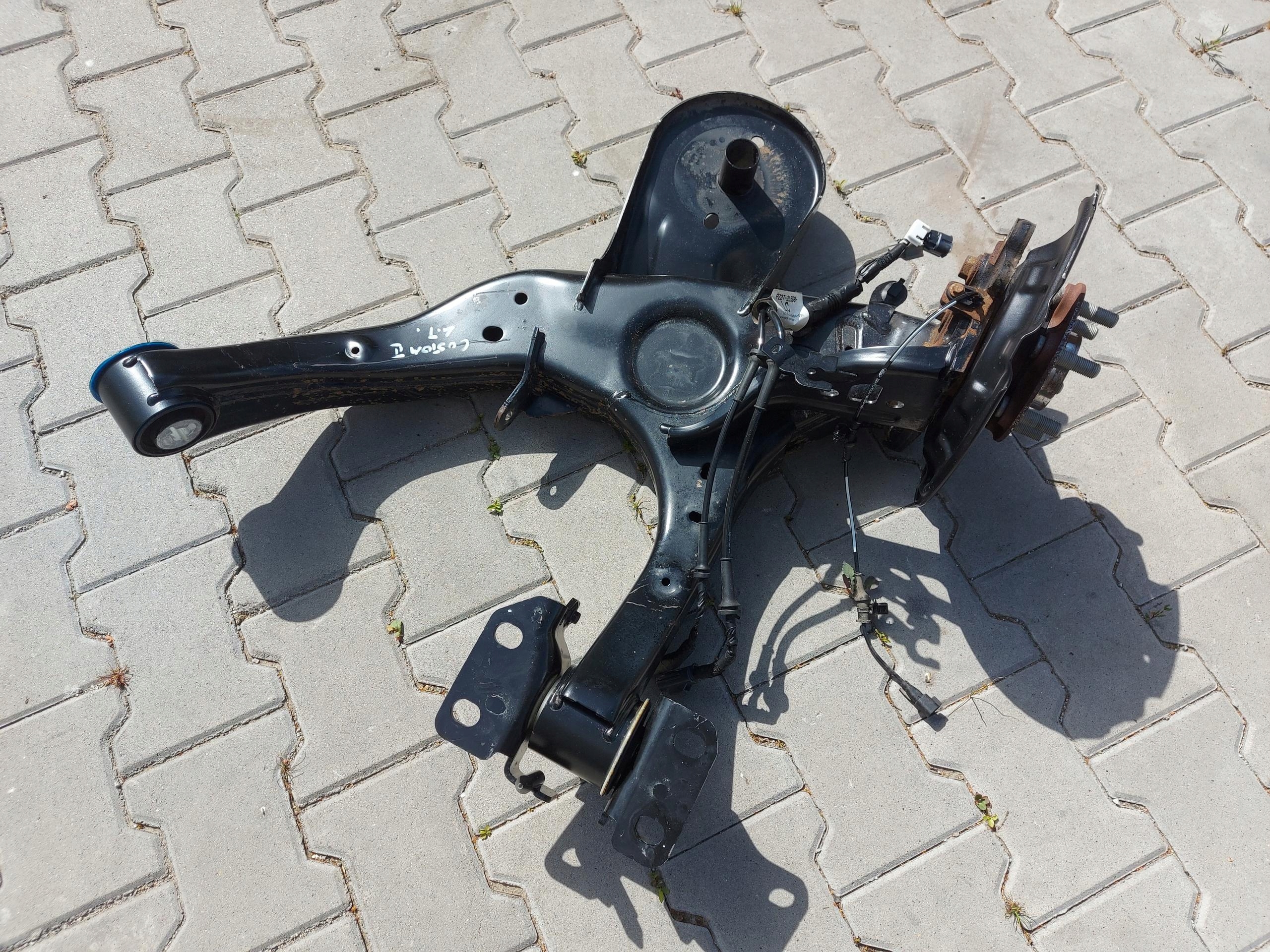 Ford Transit Custom II 2024 sususpension left rear part arm swing