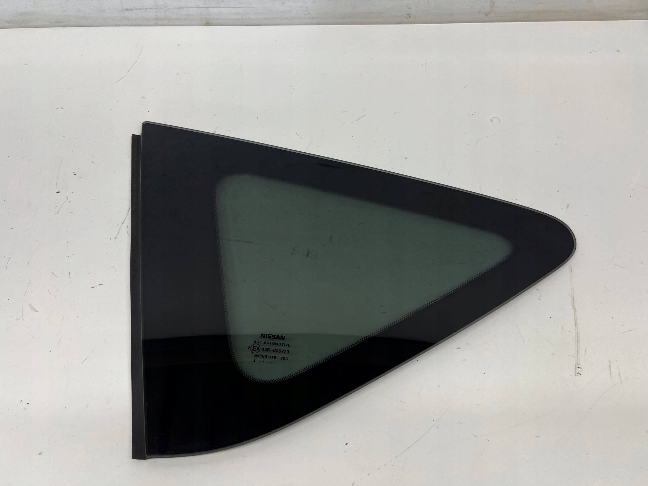Nissan Note II E12 trojkat window bodywork left rear part left rear