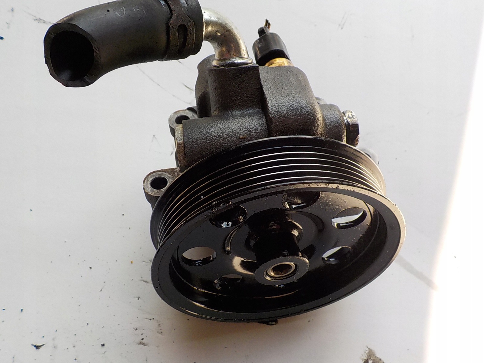 FORD FOCUS C-MAX 1.8 2.0 16V B LAUBER servo pump 55.3678