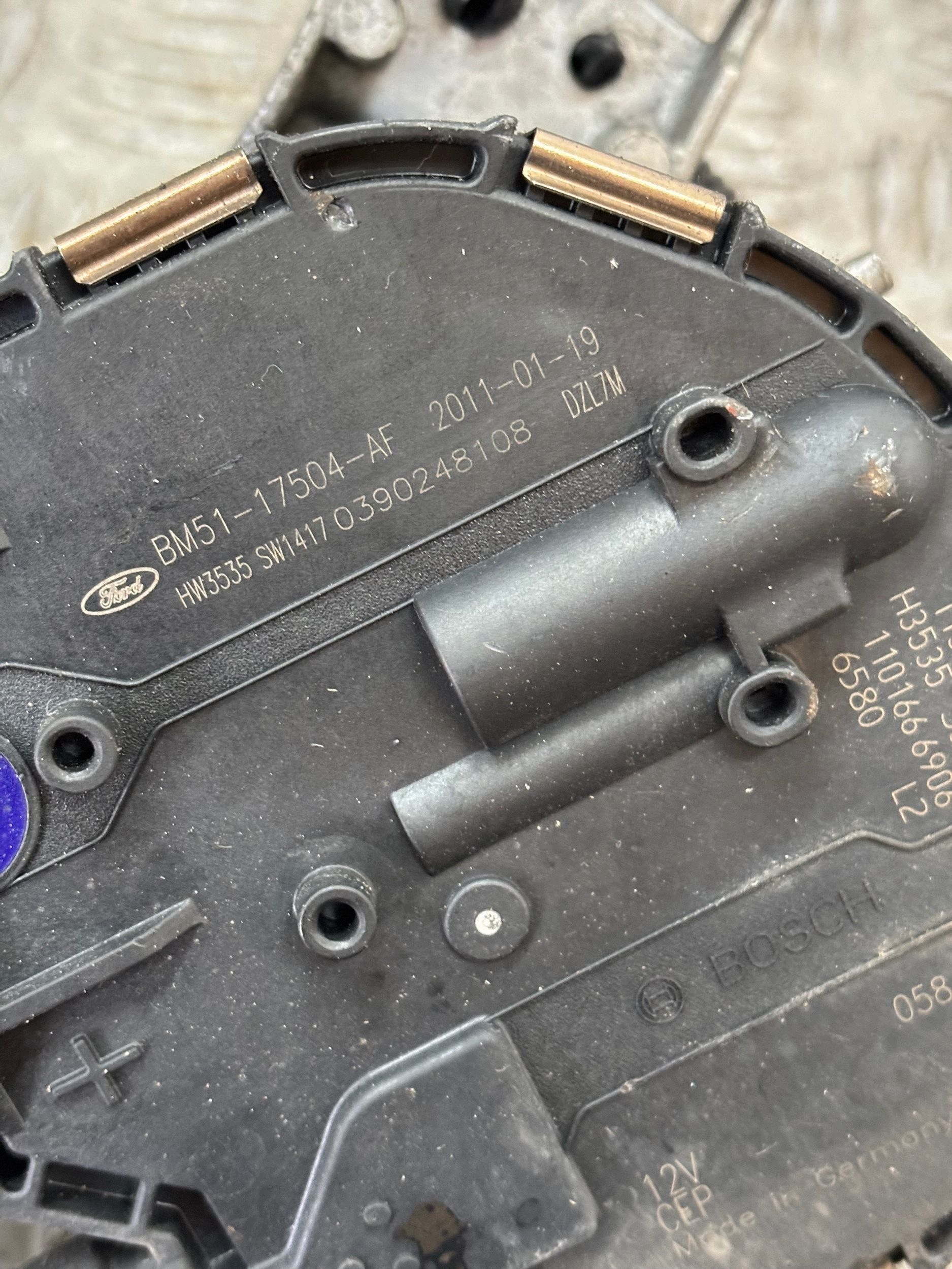 wischergestänge links rechts FORD FOCUS III MK3 10