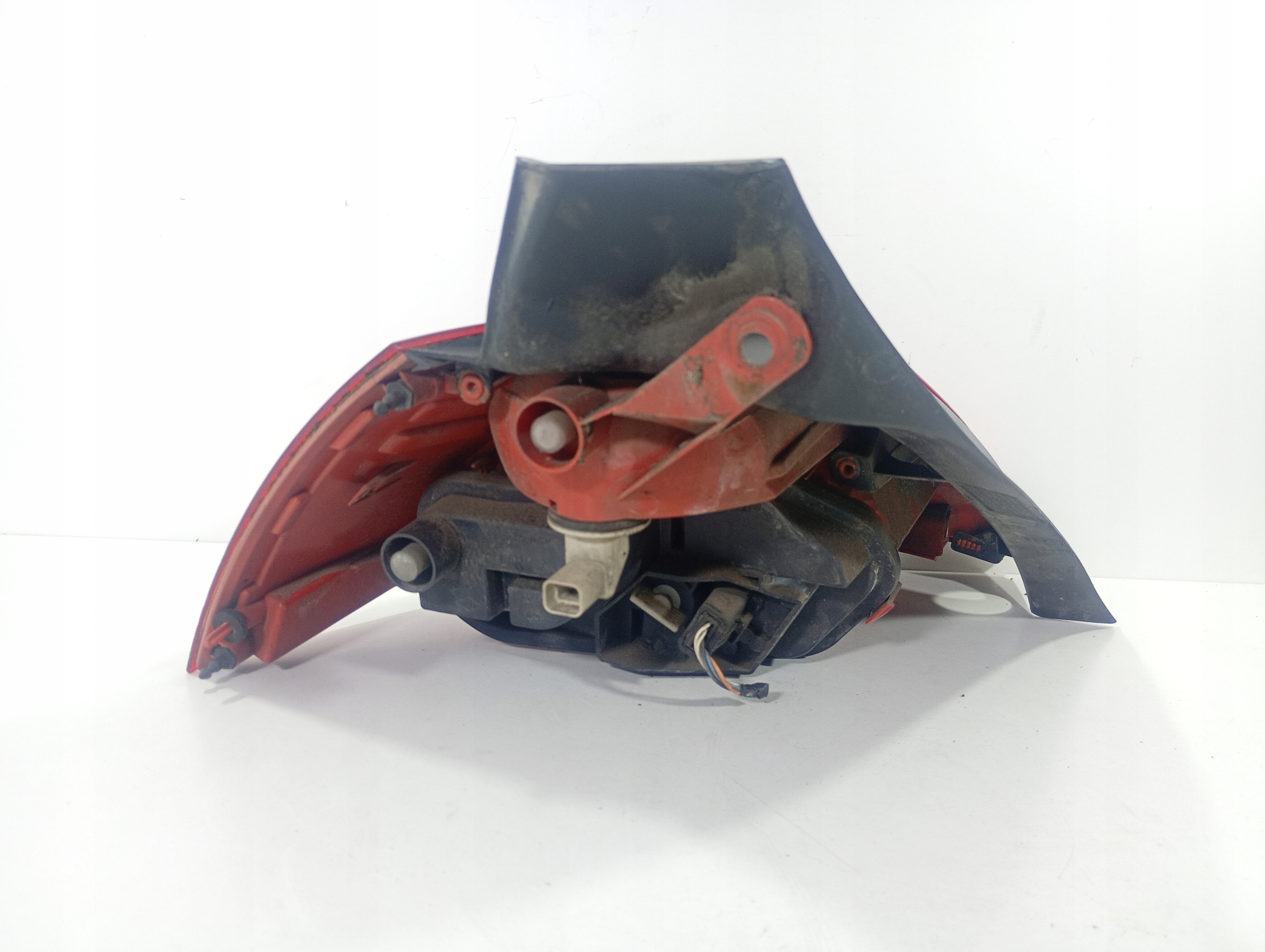 Renault Megane 2 II FL Hatchback 05-09 light right rear OE 8200413216