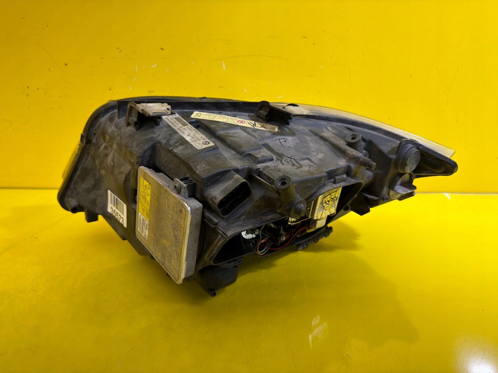 light right BMW 3 E90 E91 Xenon positioning 6942744