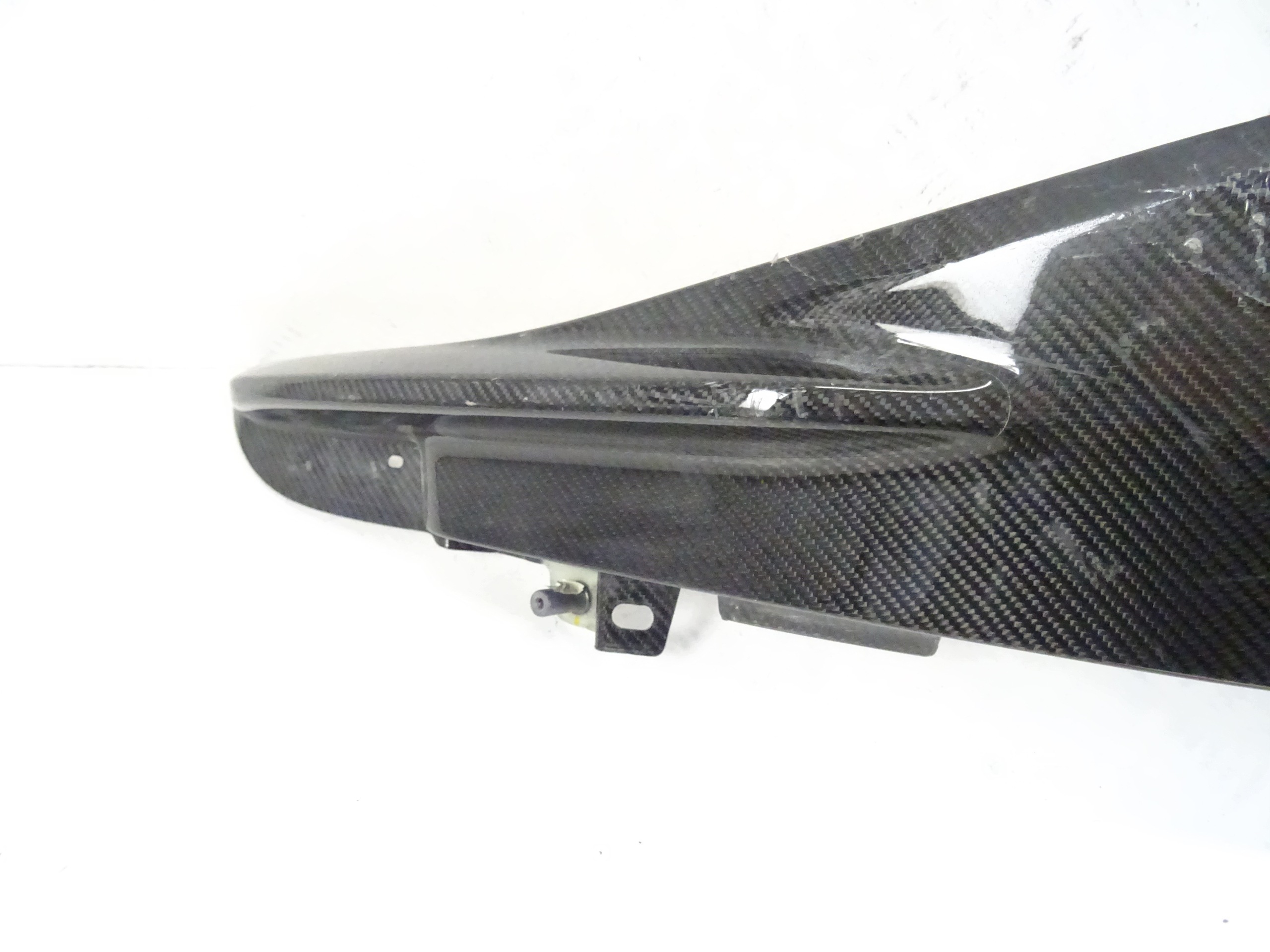 diffuser CARBON rear part rear ASTON MARTIN DBS SUPERLEGGERA KY73-17E955-AD