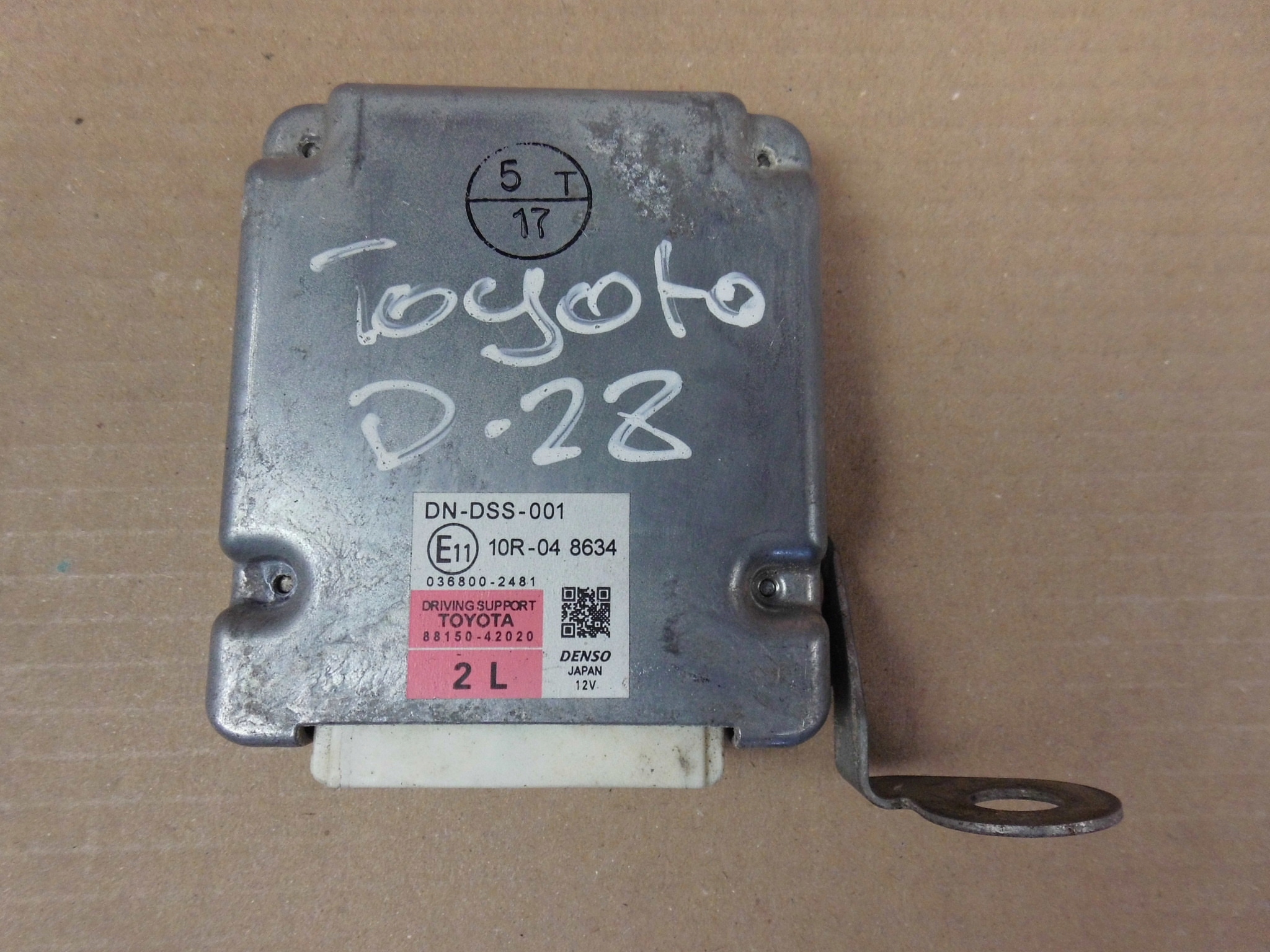 Toyota RAV4 IV module 88150-42020