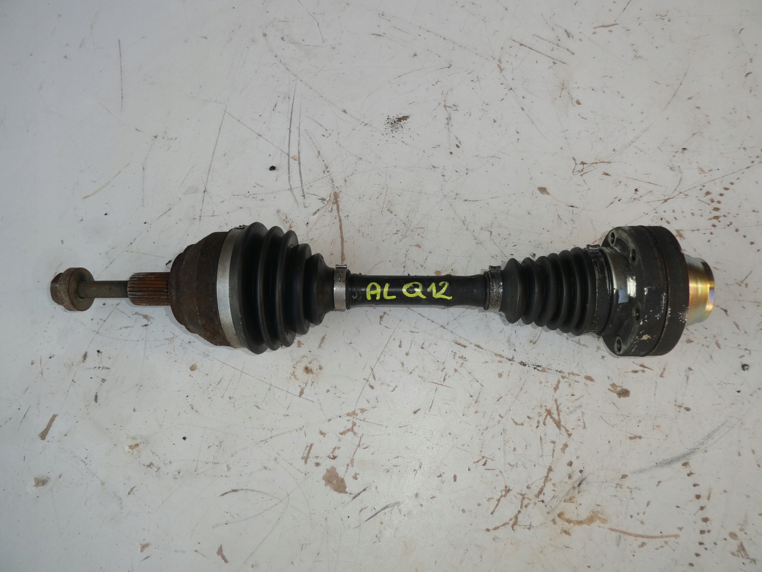 VW AMAROK 2.0 TDI semi-axis front front 2H0407271D
