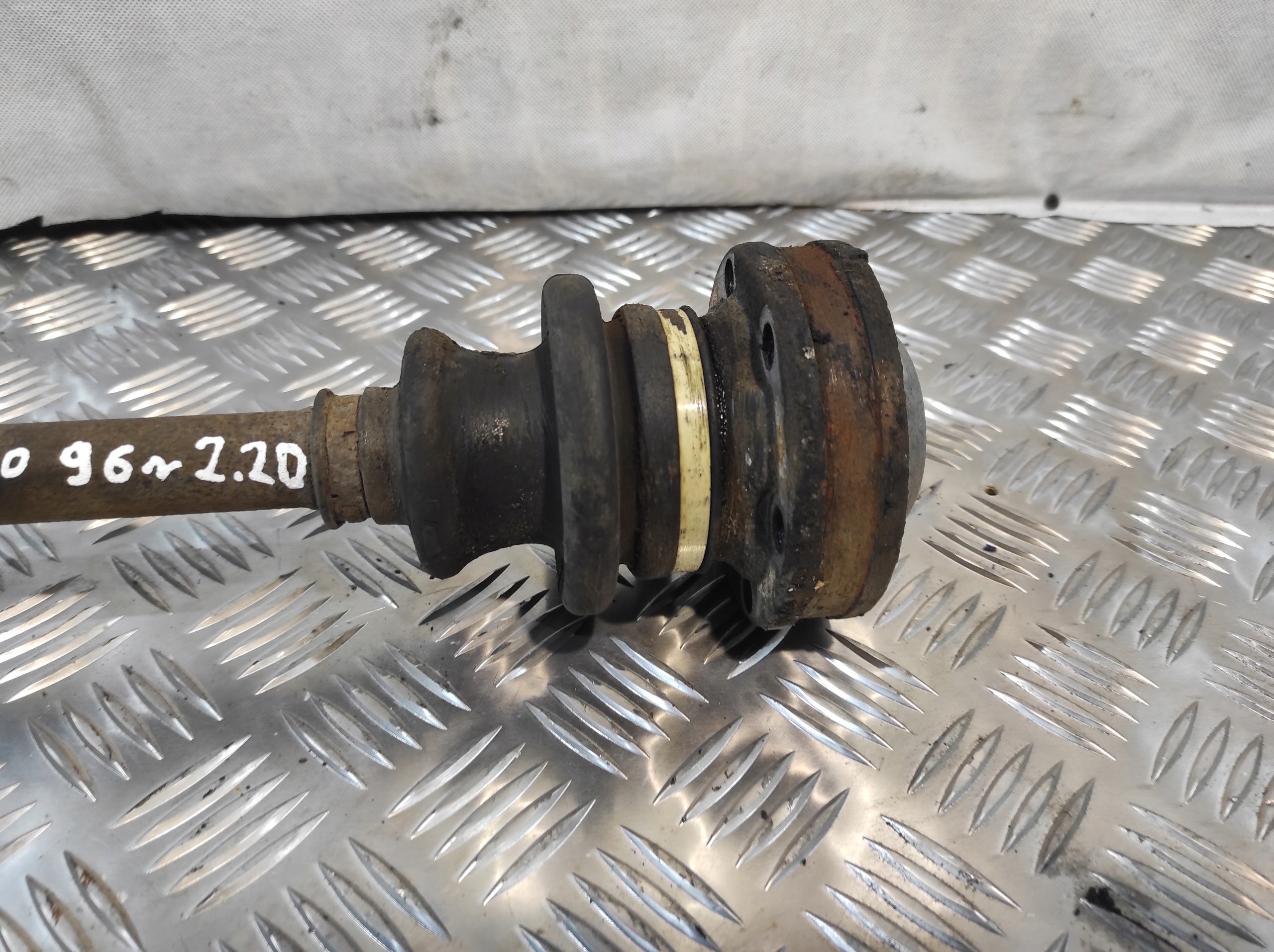 semi-axis right MERCEDES W210 2.2 D