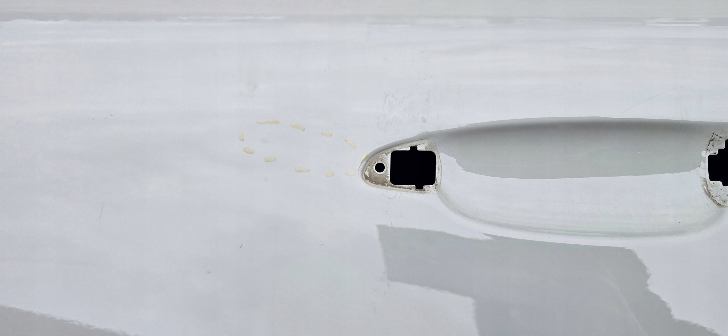 Porsche Macan (95B) rear part side left door rear.