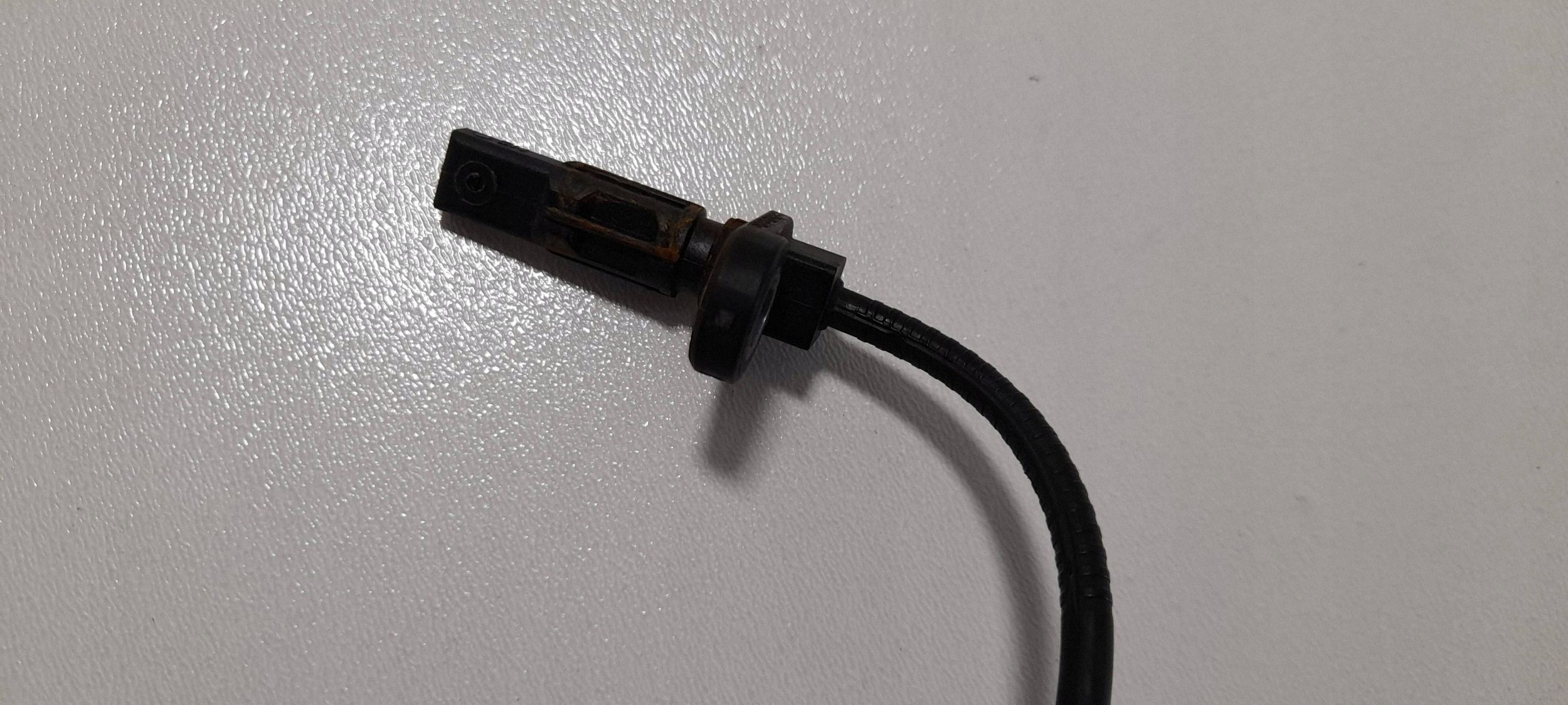 Mazda 6 GJ / CX-5 sensor front left ABS 4370XK1900 (11)