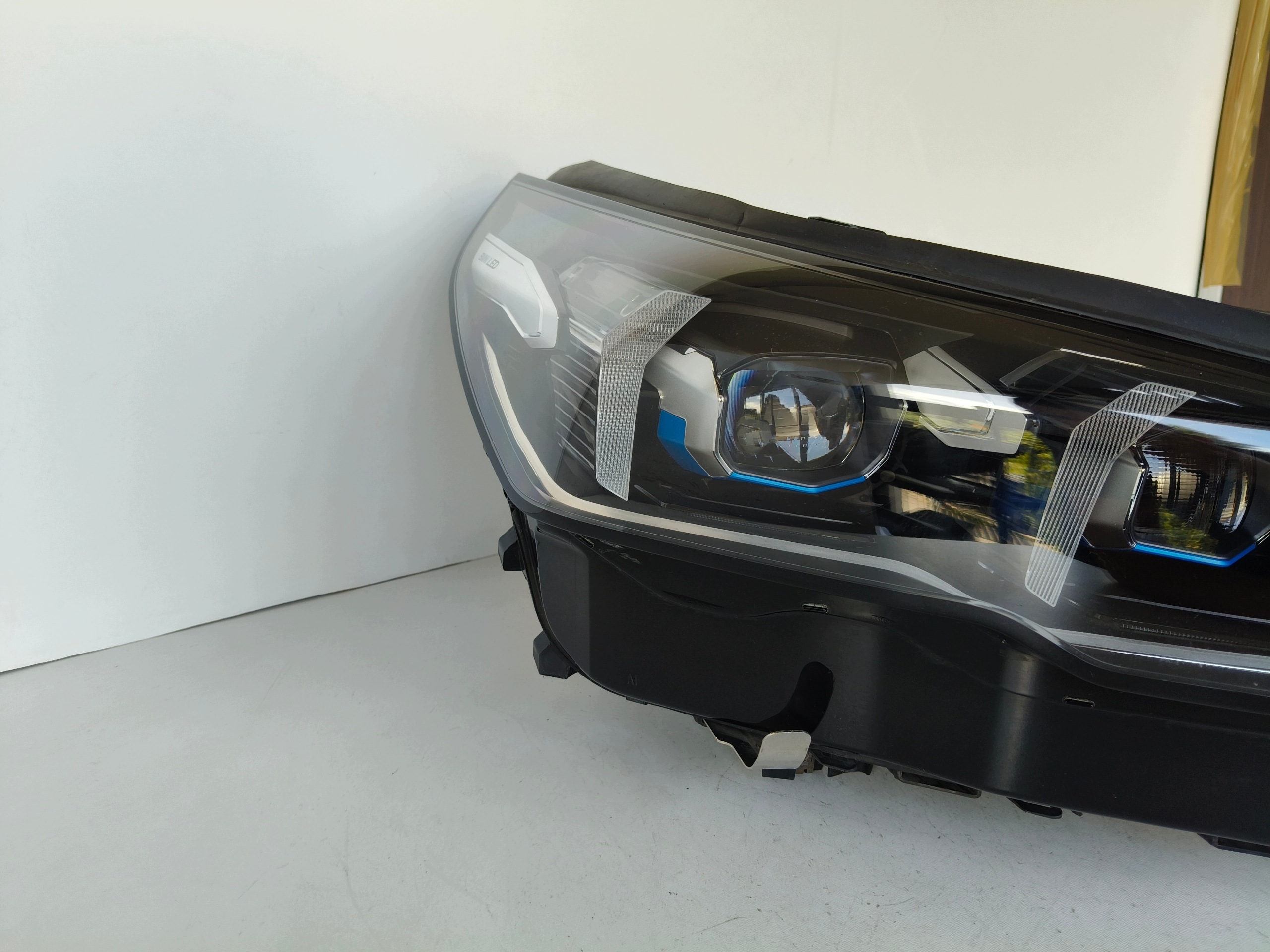 light right REFLEKTOR BMW 5 G60 G61 23- FULL LED