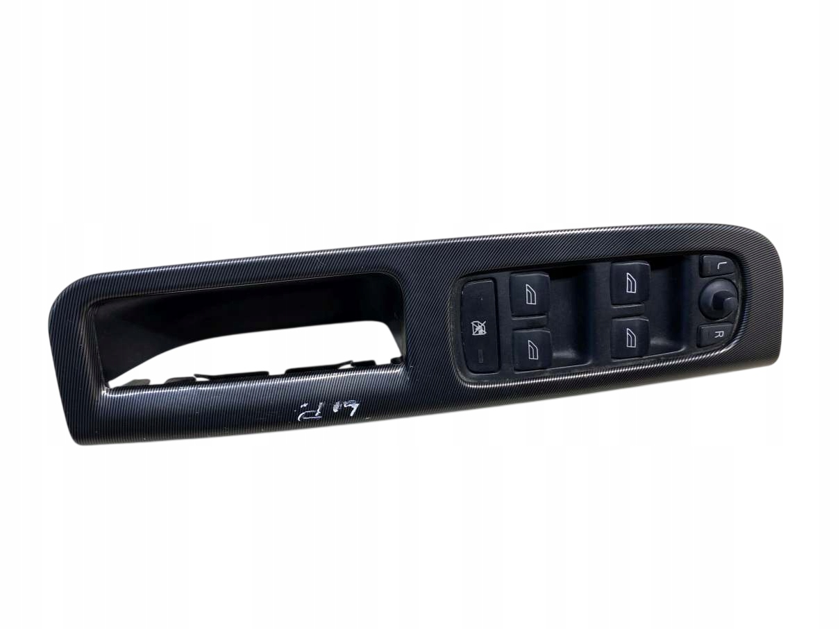 PANEL okna levý předek VOLVO V50 2.0 D 30710787