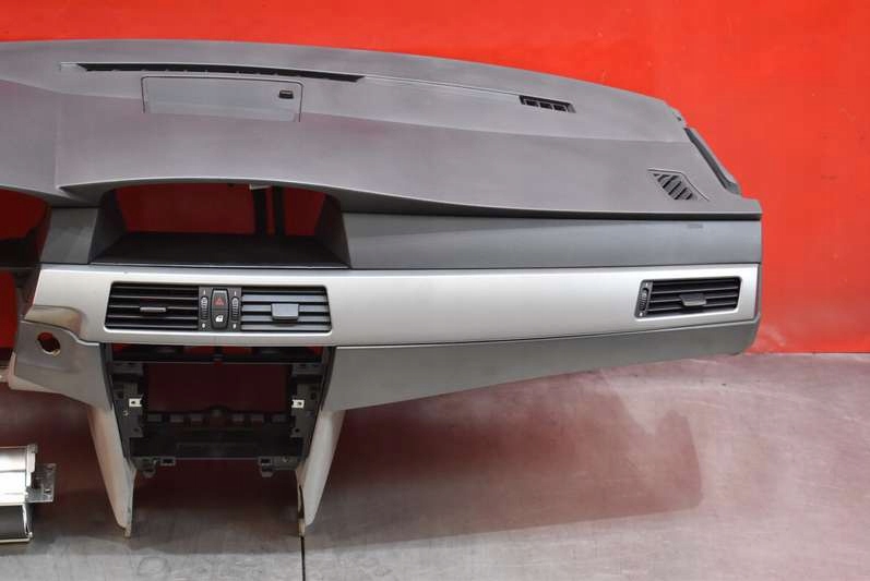 dashboard instrument panel console cockpit airbag EU BMW E60 E61 03-07