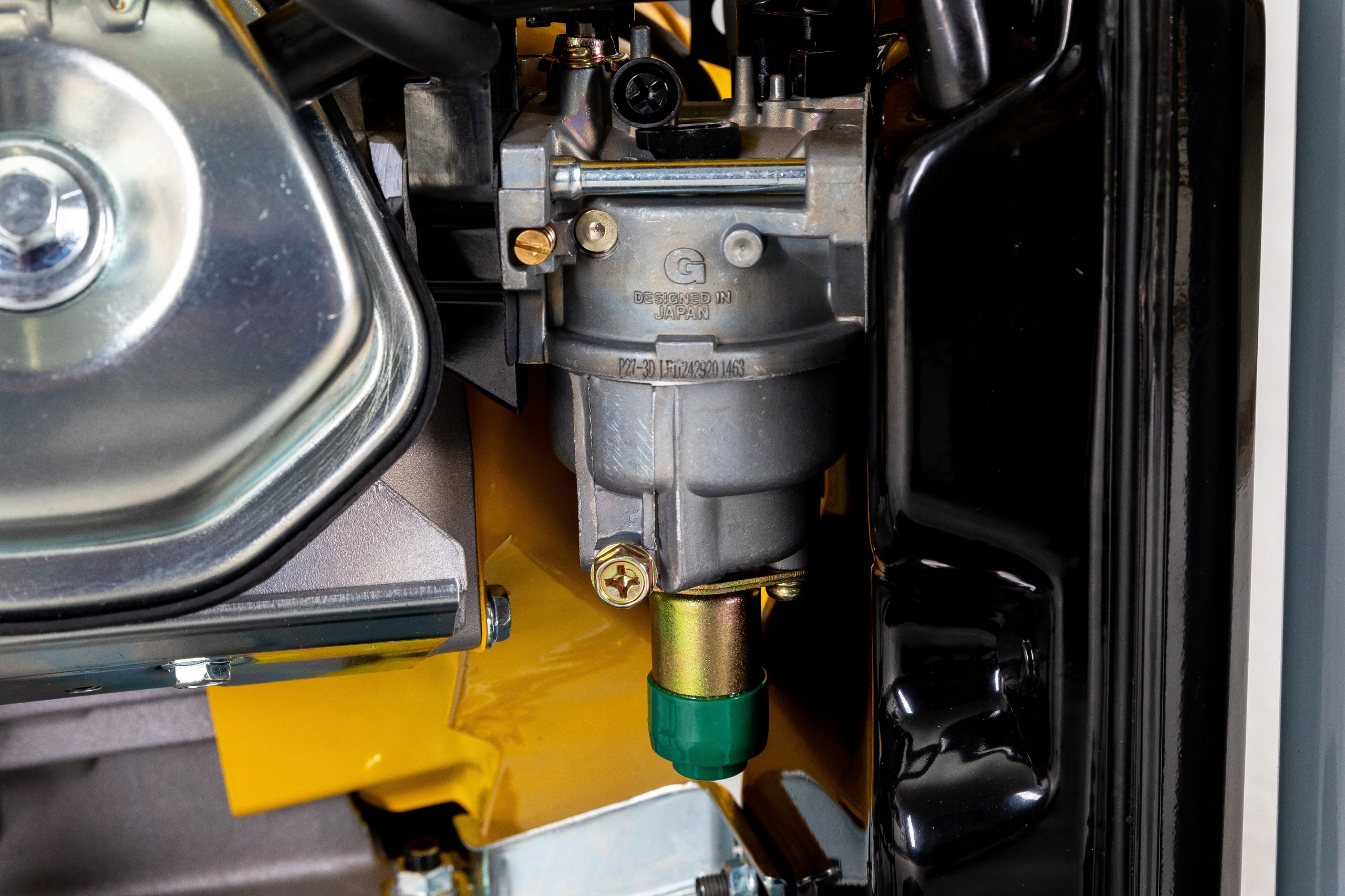 Agregat prądotwórczy generator HDM 15000 ROZRUCH 6000W 3 fazy 400V AVR Rodzaj przenośny