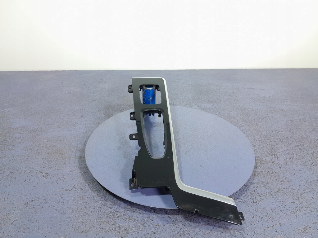 VOLVO XC60 II OSŁONA RAMKA OBUDOWA TUNELU ŚRODKOWEGO 31469435