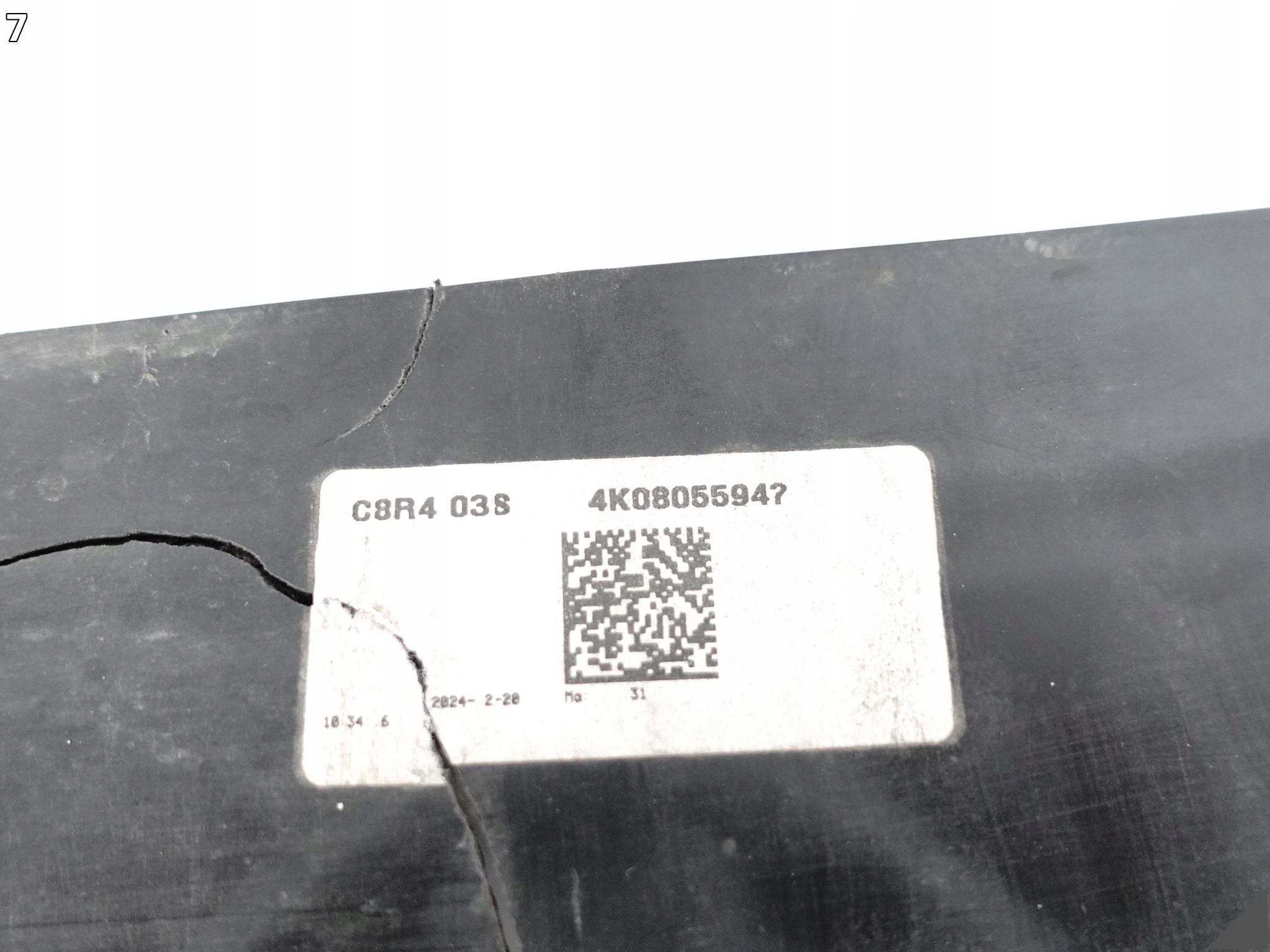 AUDI A6 S6 C8 4K0 A7 4K8 18-25 bar, wall front front 4K0805594