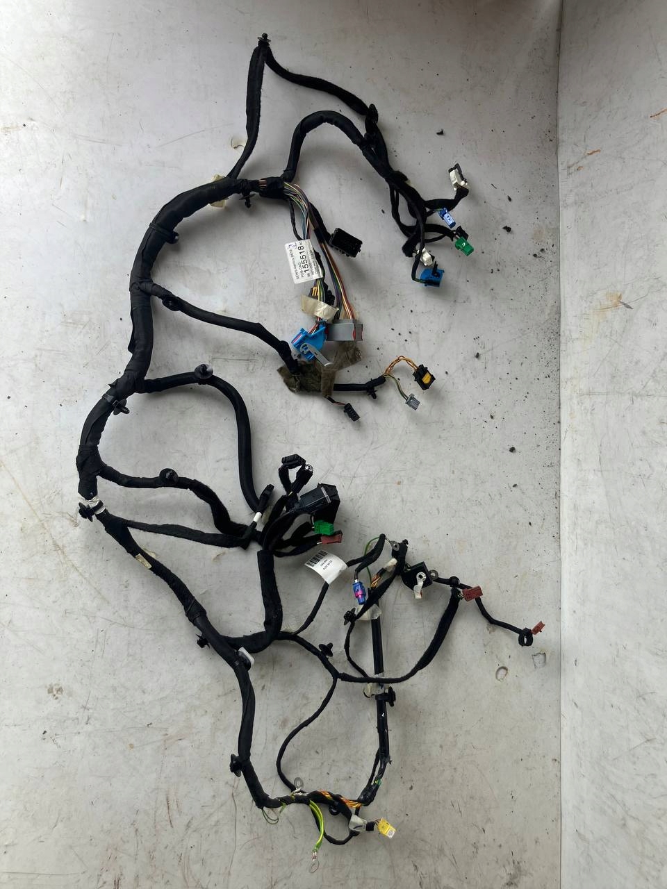 Câblage Câblage Console CITROEN C3 III 9815551880