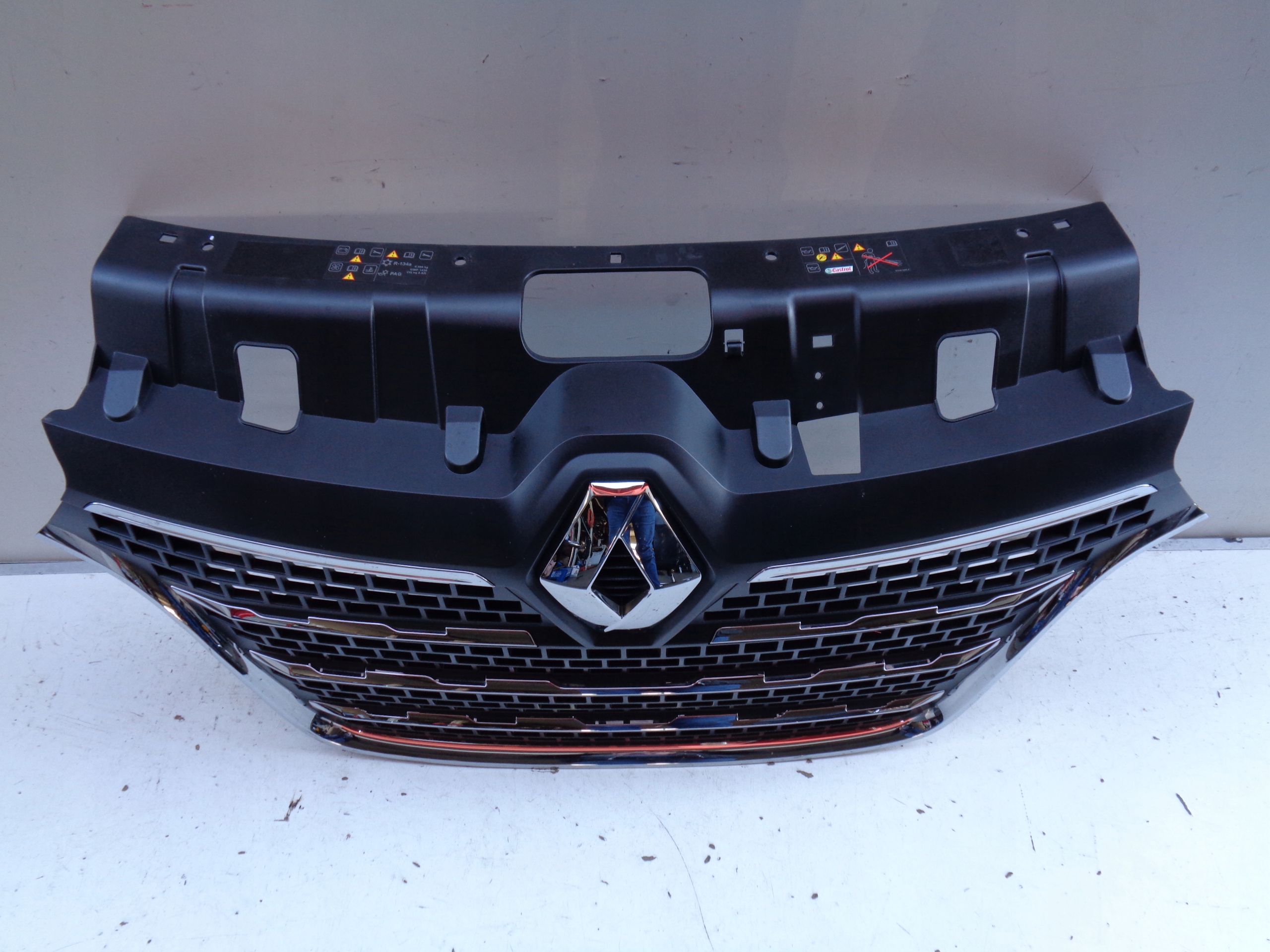 grille RENAULT MASTER III 19- LIFT IV