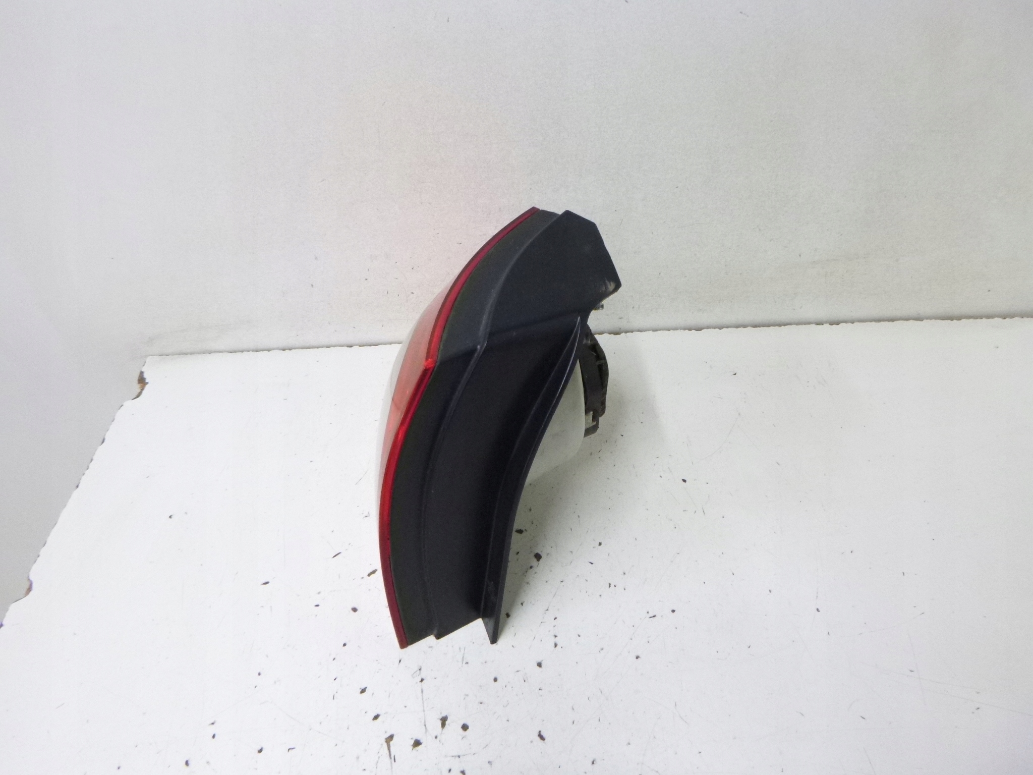 light rear left VW Volkswagen Golf V 3D 2006r. 1K6945095N