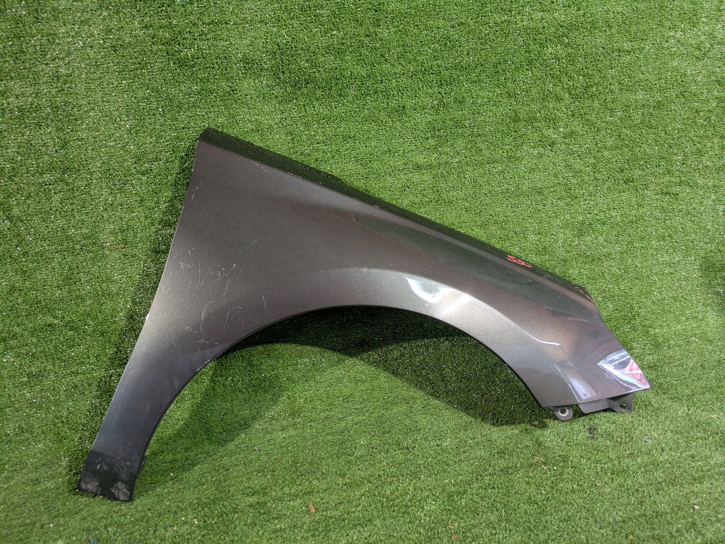 fender front right front HYUNDAI I30 III 17- NR.550