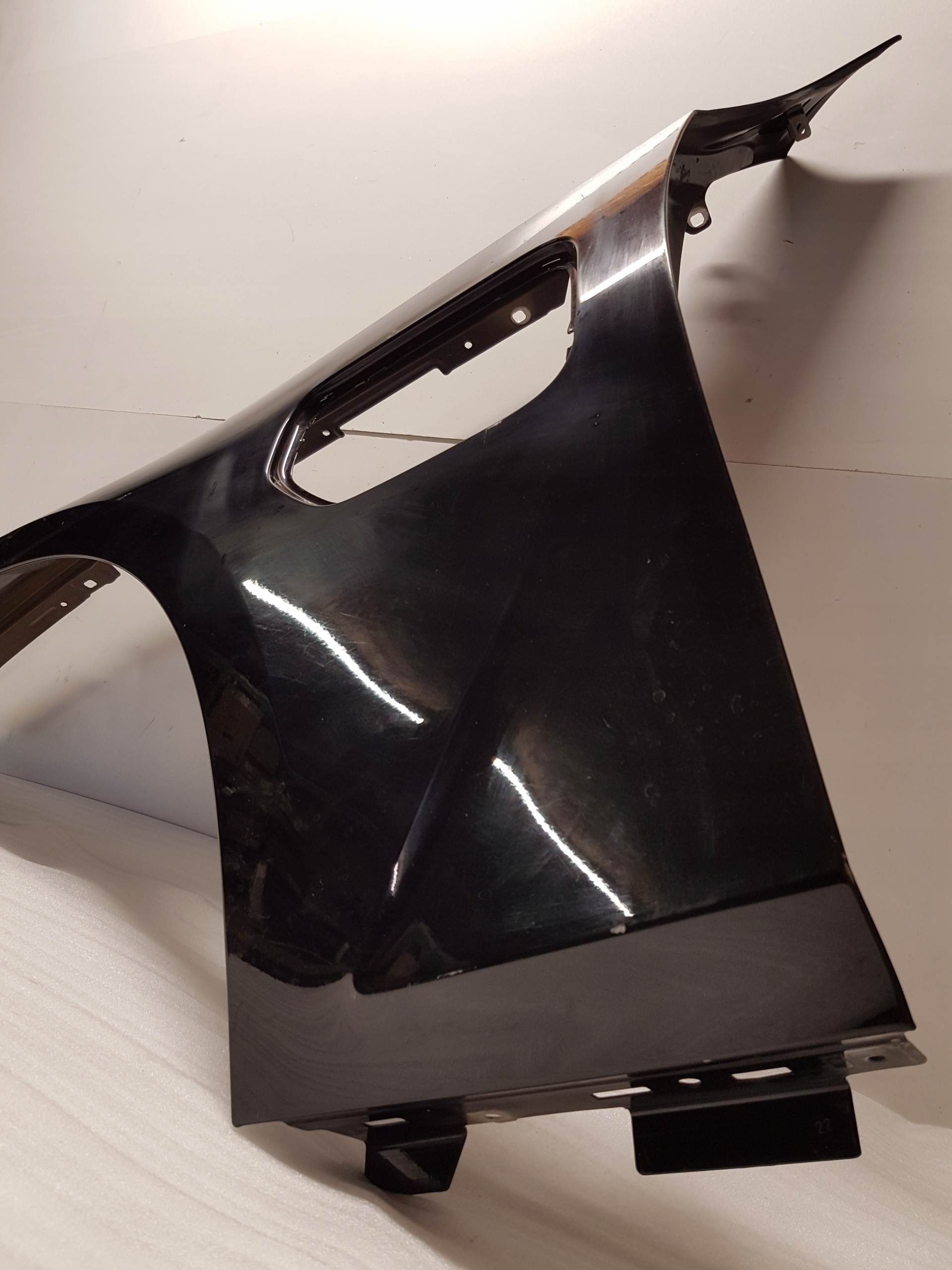 fender left front BMW G20 G21 HYBRYDA 7419395