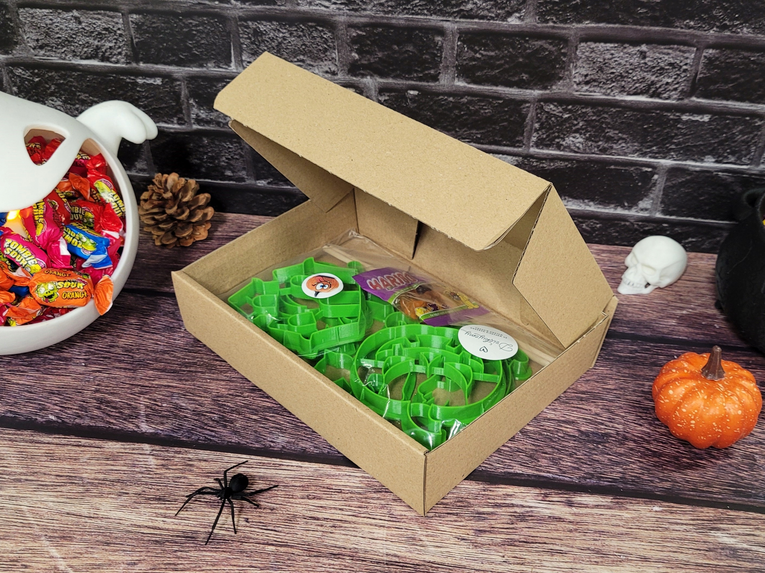 FOREMKA ŚWIĄTECZNA Wykrawacz Pierników na ŚWIĘTA BOŻE NARODZENIE Chomik 8cm Stan opakowania oryginalne