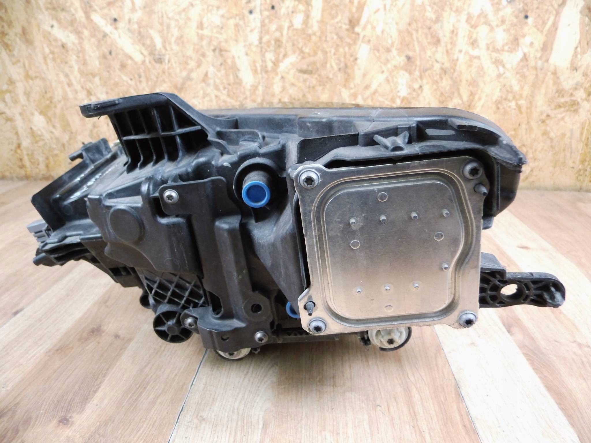 Volvo S60 V60 2022+ LIFT light right front front right 32347005