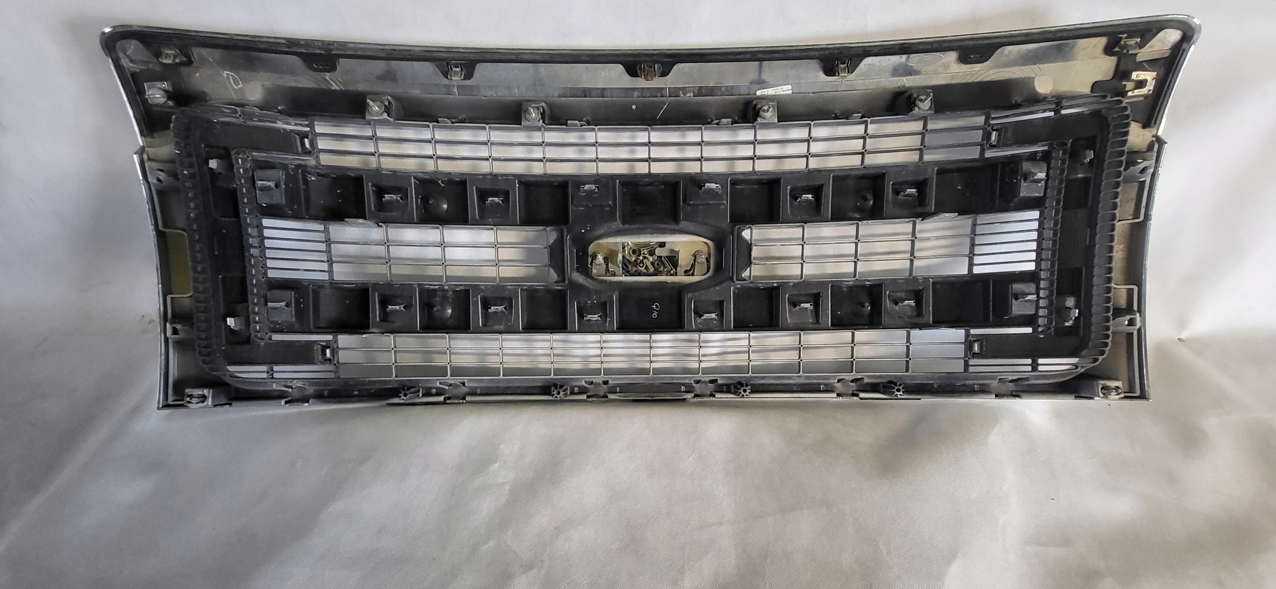 FORD F-150 2009 - 2014 решетка радиатора хром америка оригинал