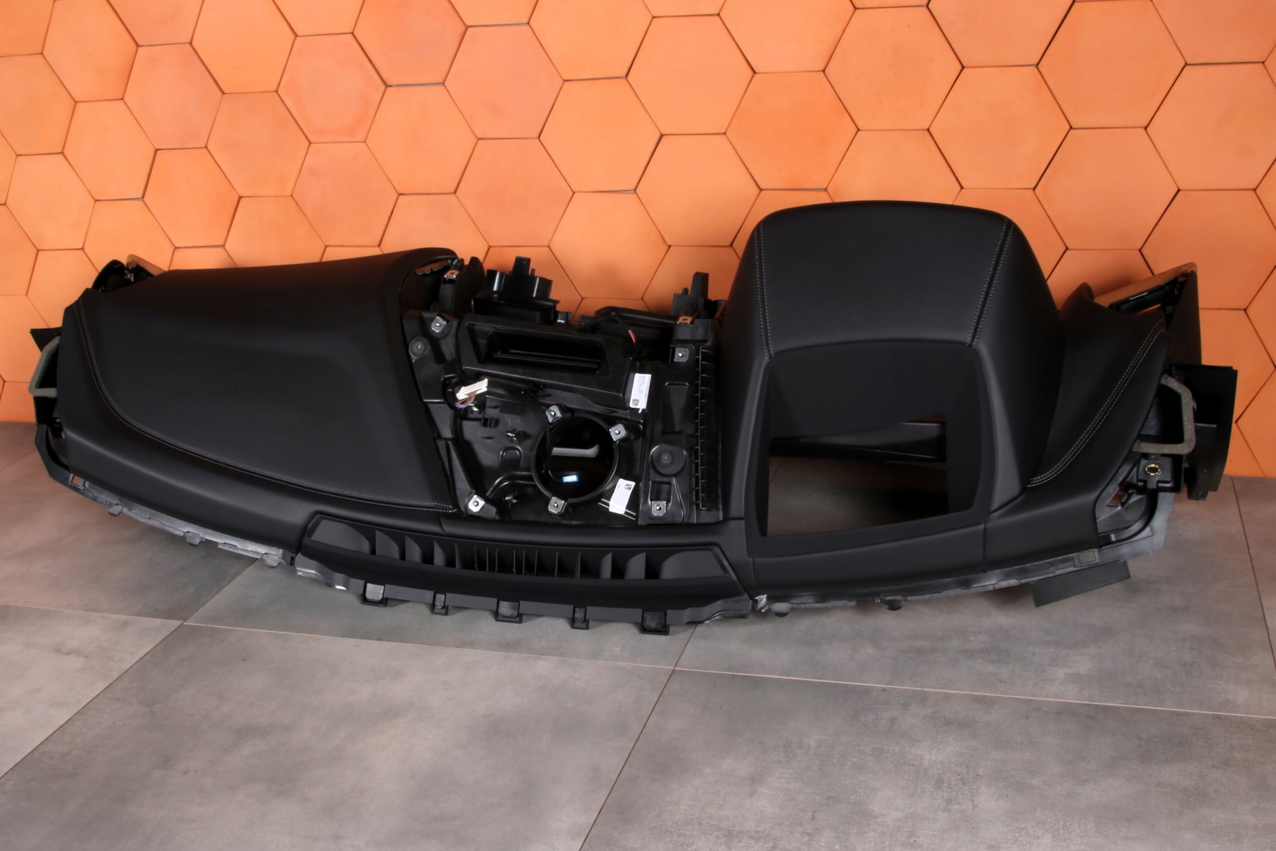 BMW G14 G15 G16 originál dashboard instrument panel console NAPPA COGNAC HEAD UP